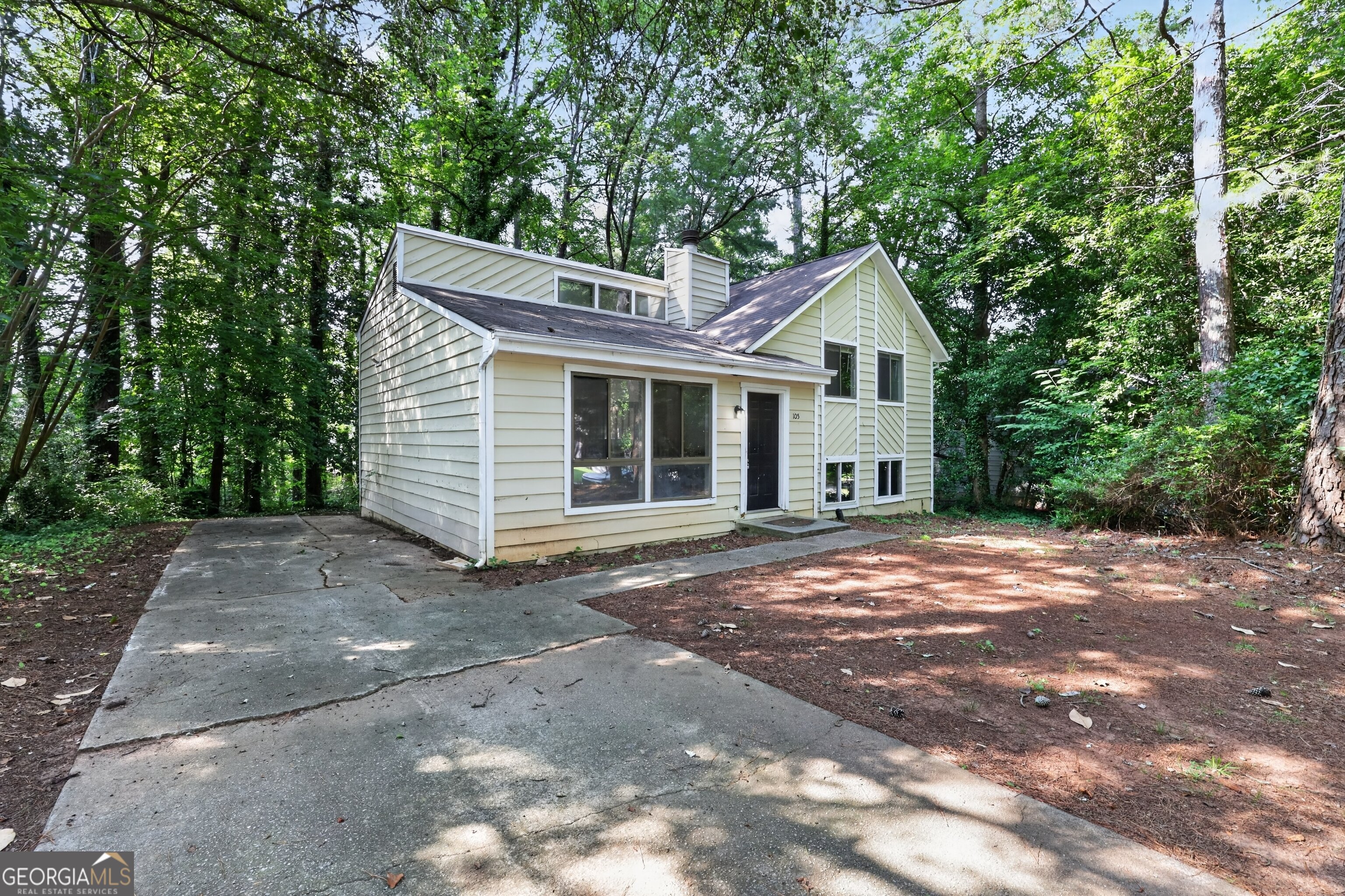 5105 Stone Trace Property Photo 3