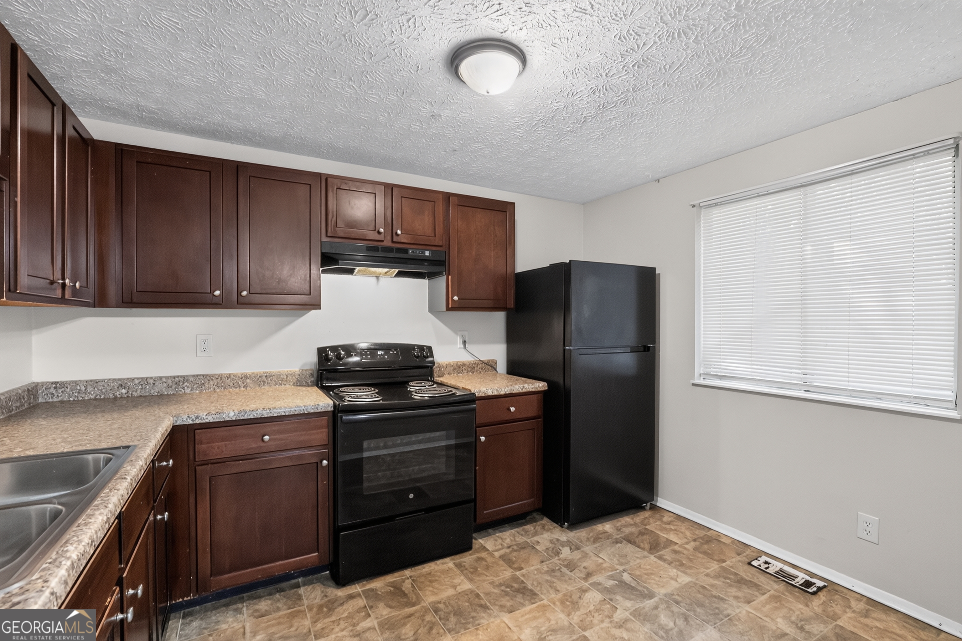 5105 Stone Trace Property Photo 15