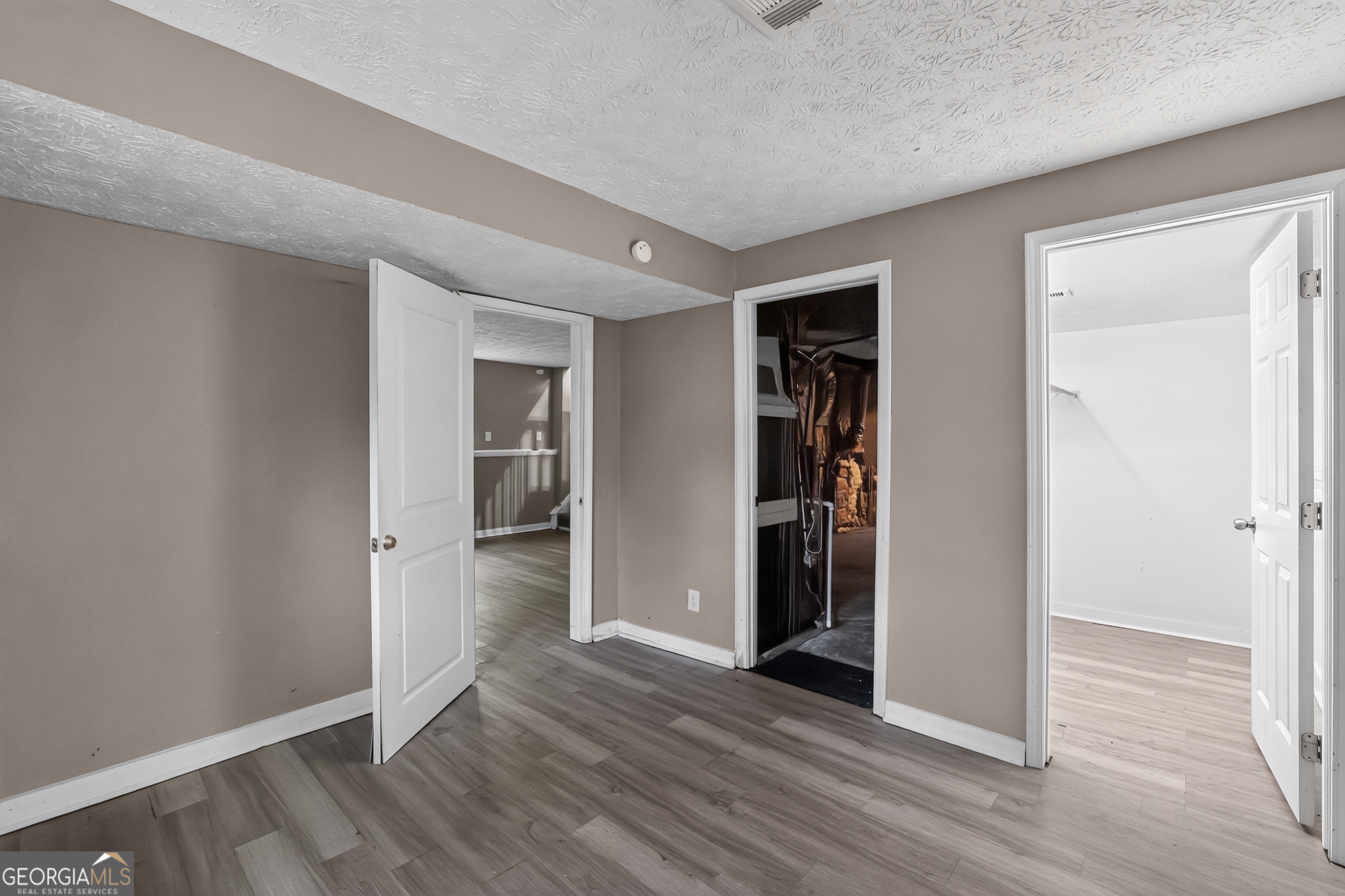 5105 Stone Trace Property Photo 28