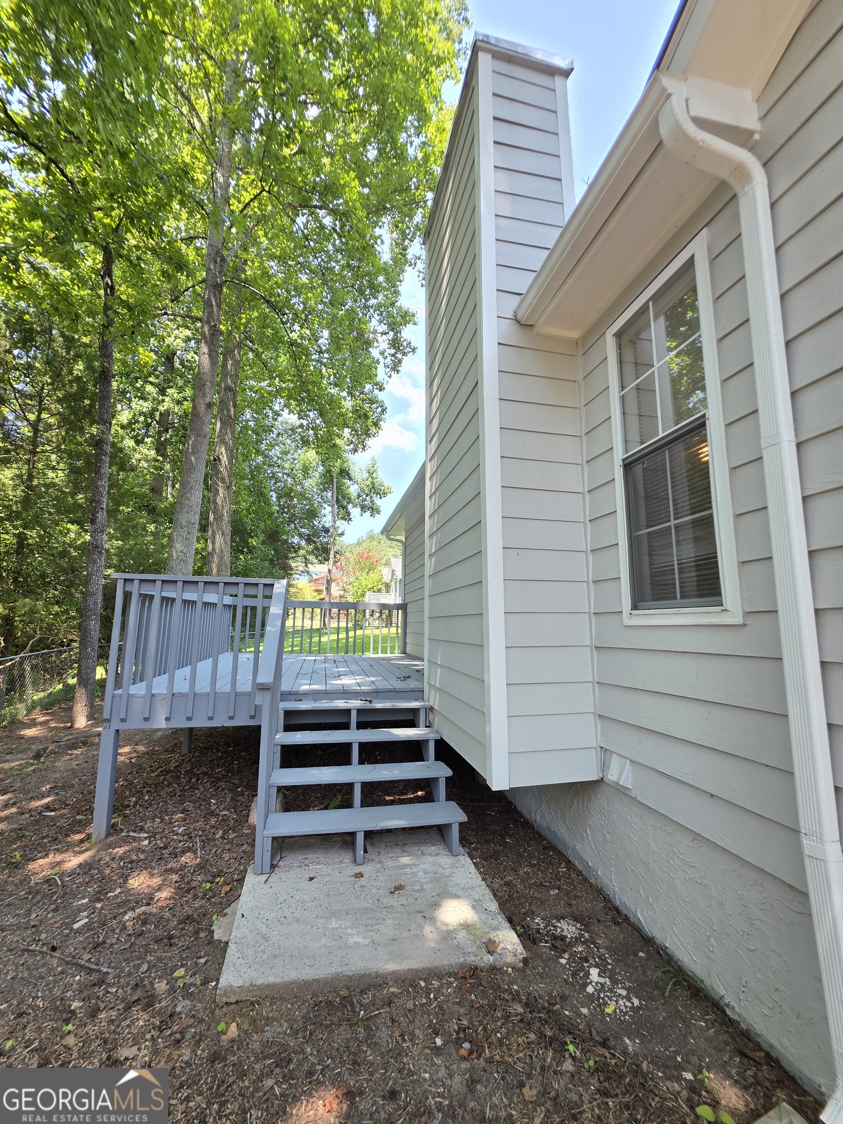 232 Hampton Drive Property Photo 6