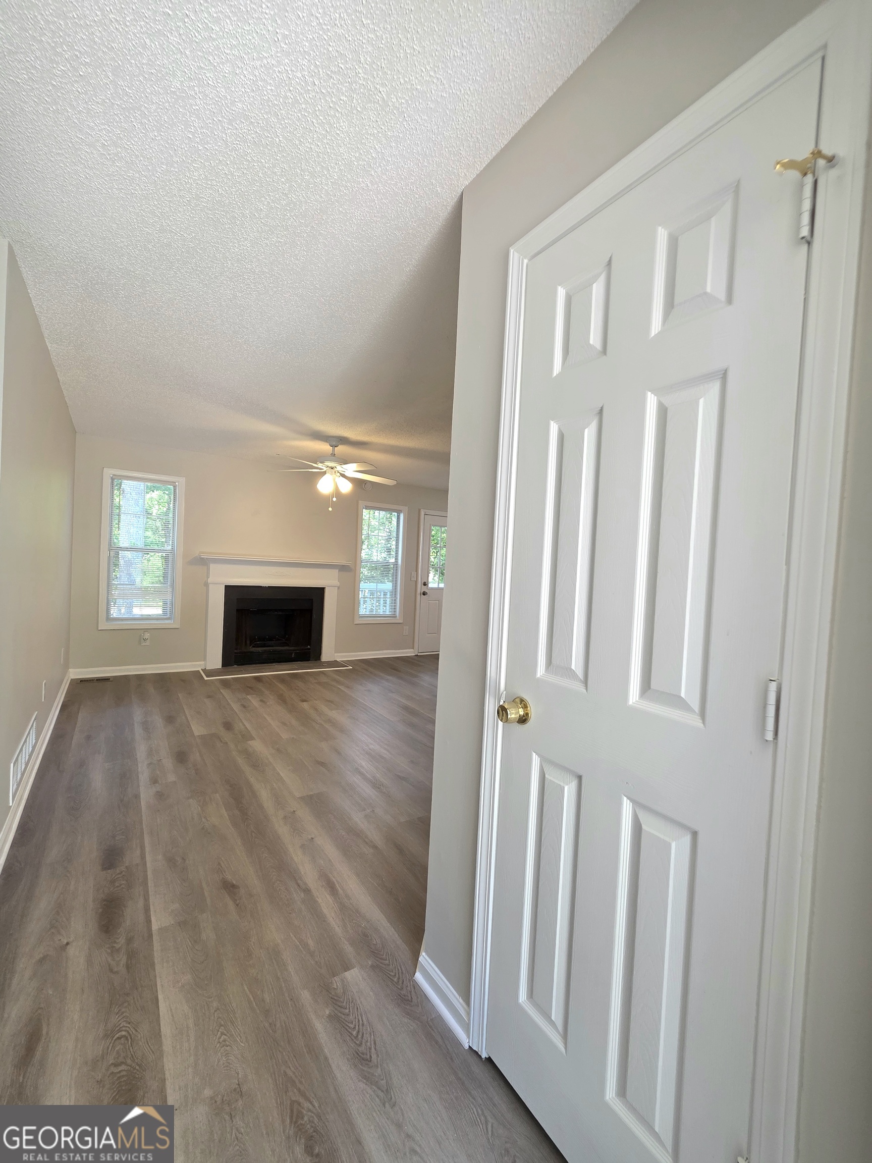 232 Hampton Drive Property Photo 8
