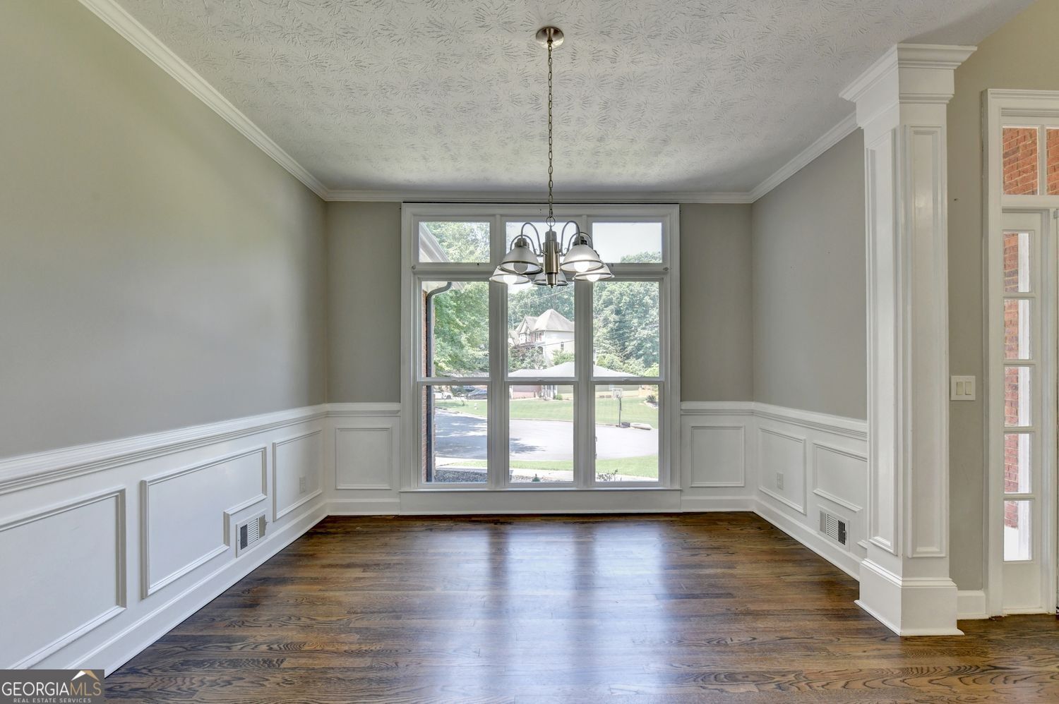 5730 Elm Tree Drive Property Photo 8