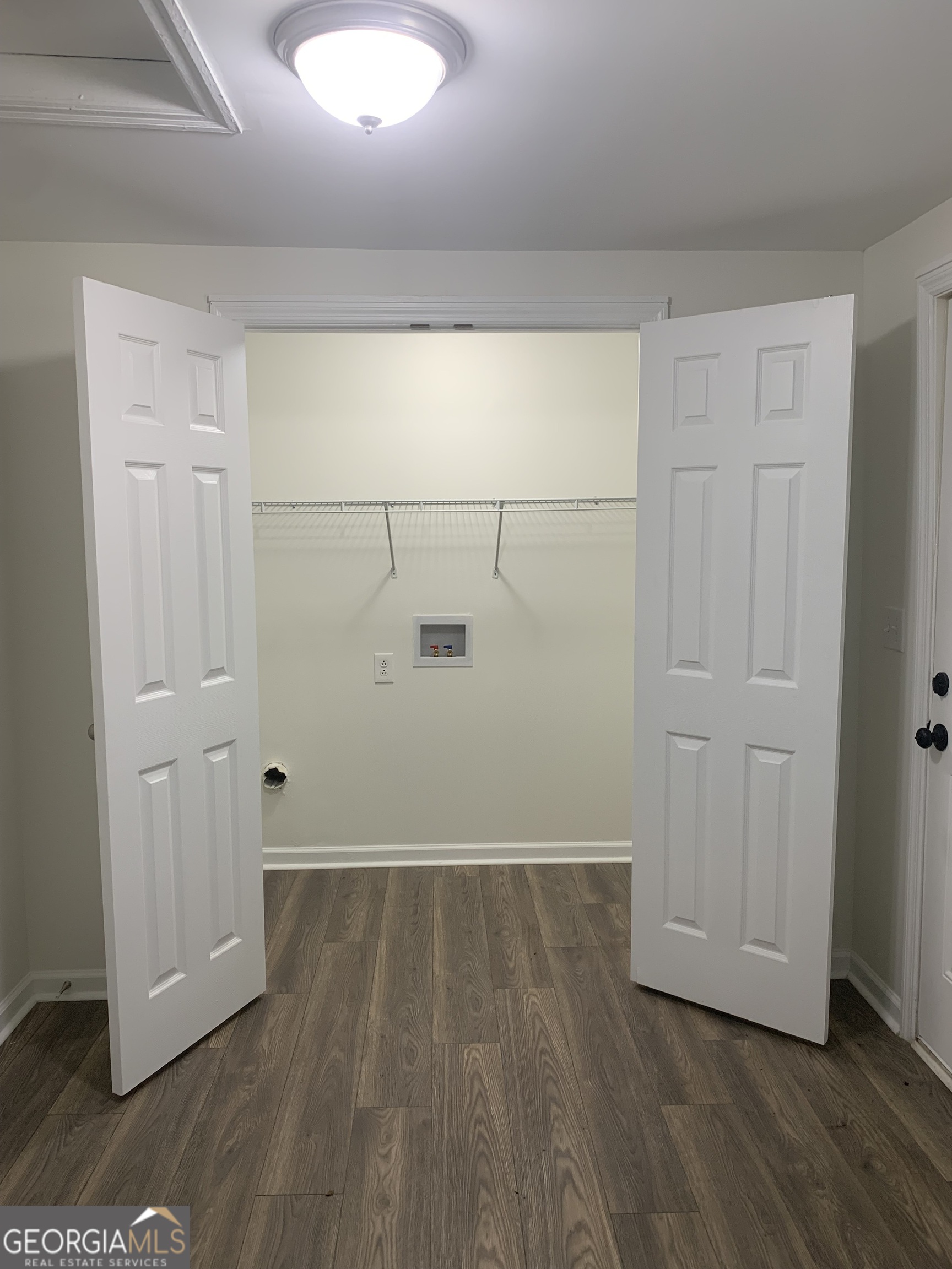 675 N Main Street Property Photo 17
