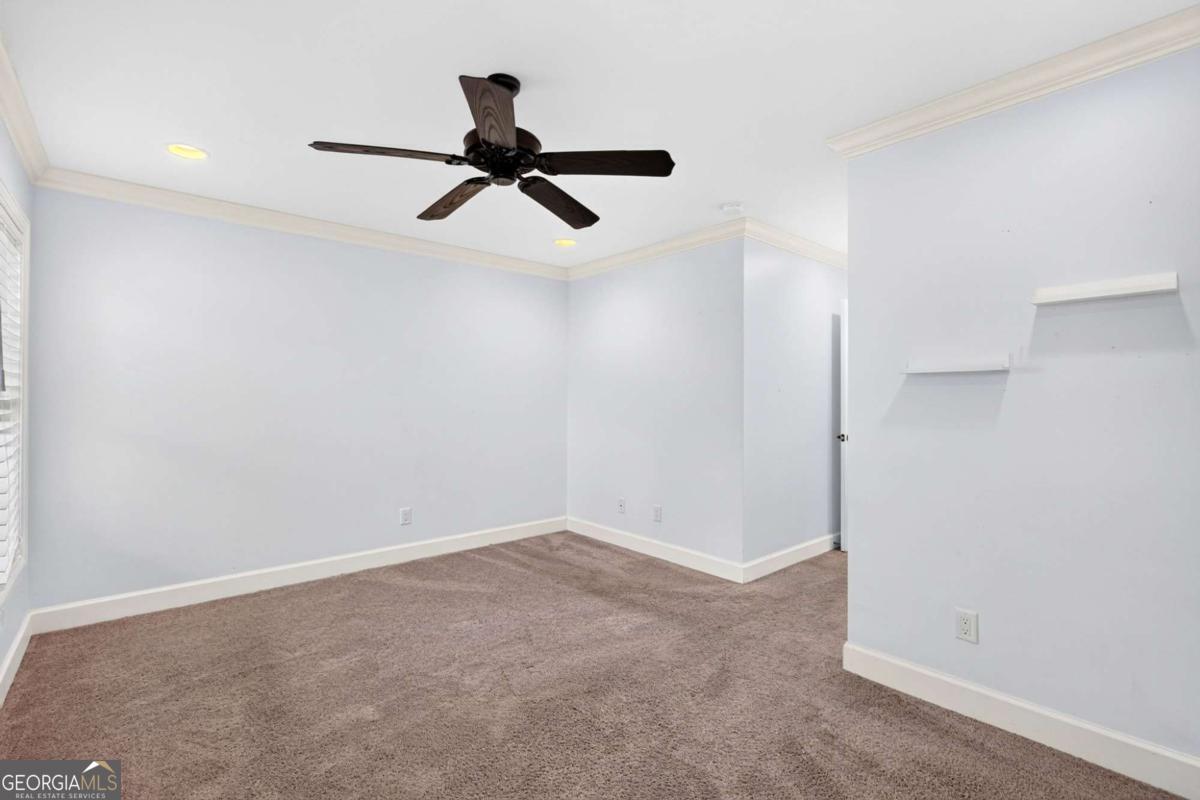 2 White Oak Lane Property Photo 37