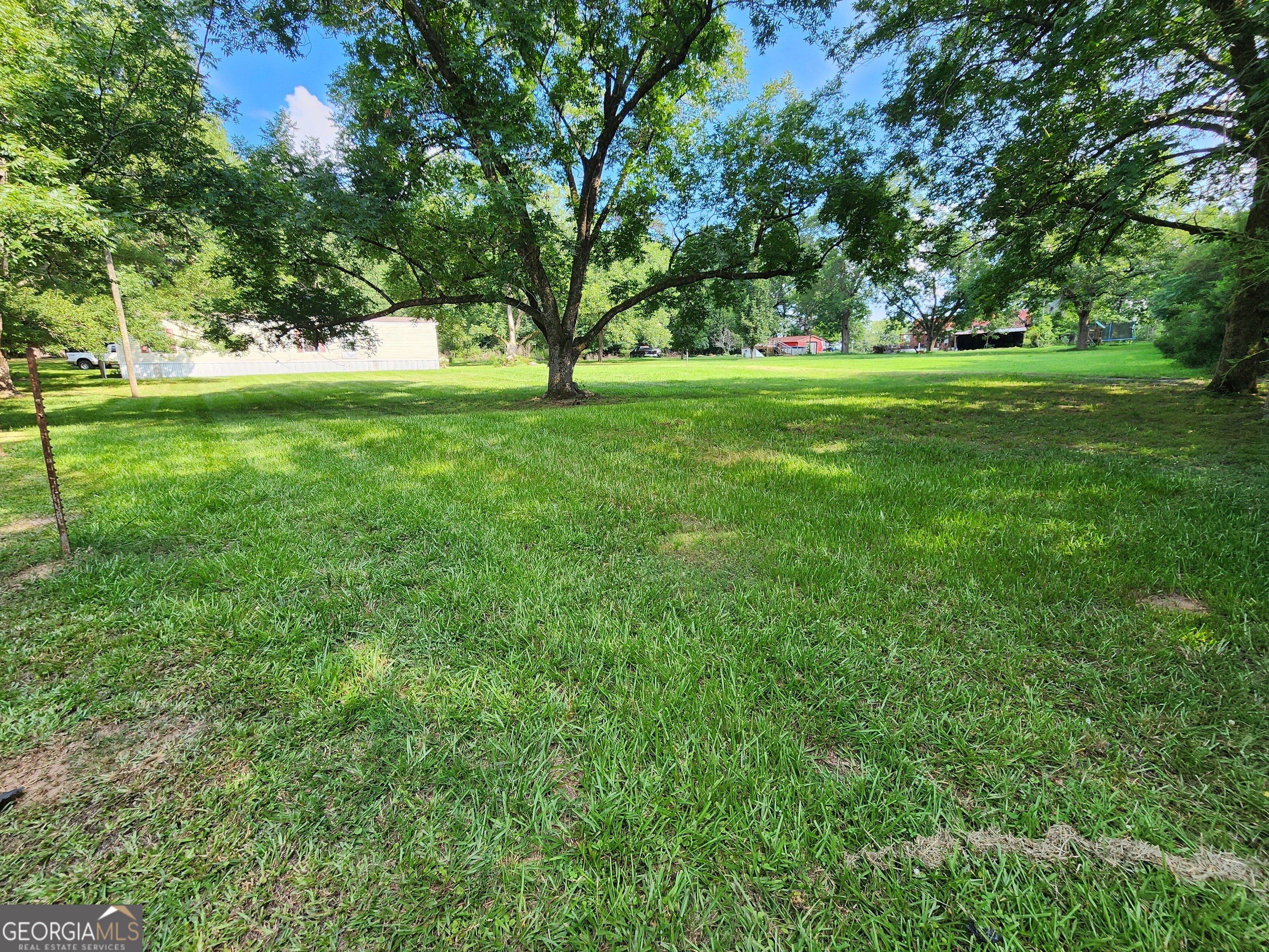 140 Maple Drive Property Photo 8