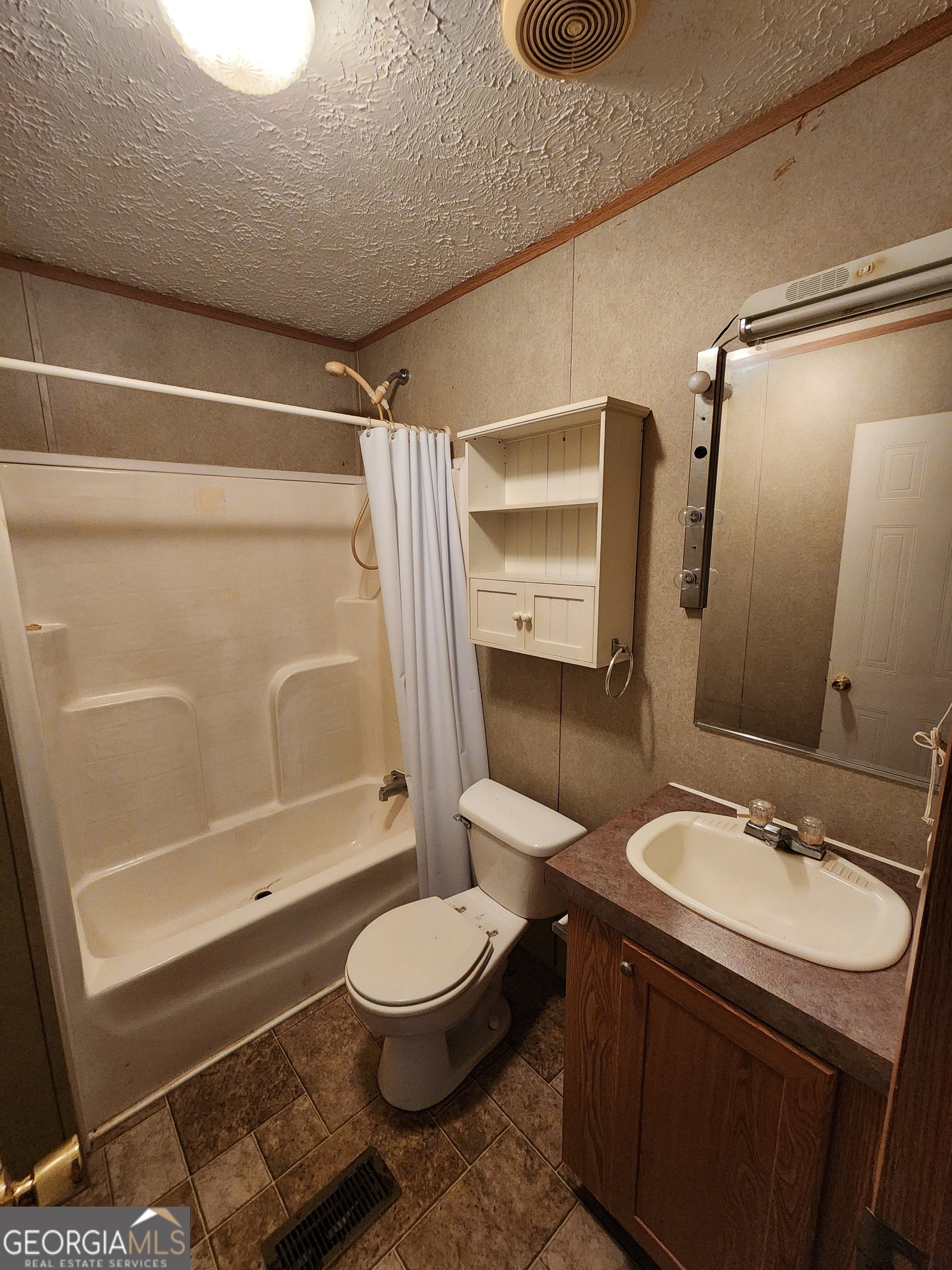 140 Maple Drive Property Photo 16