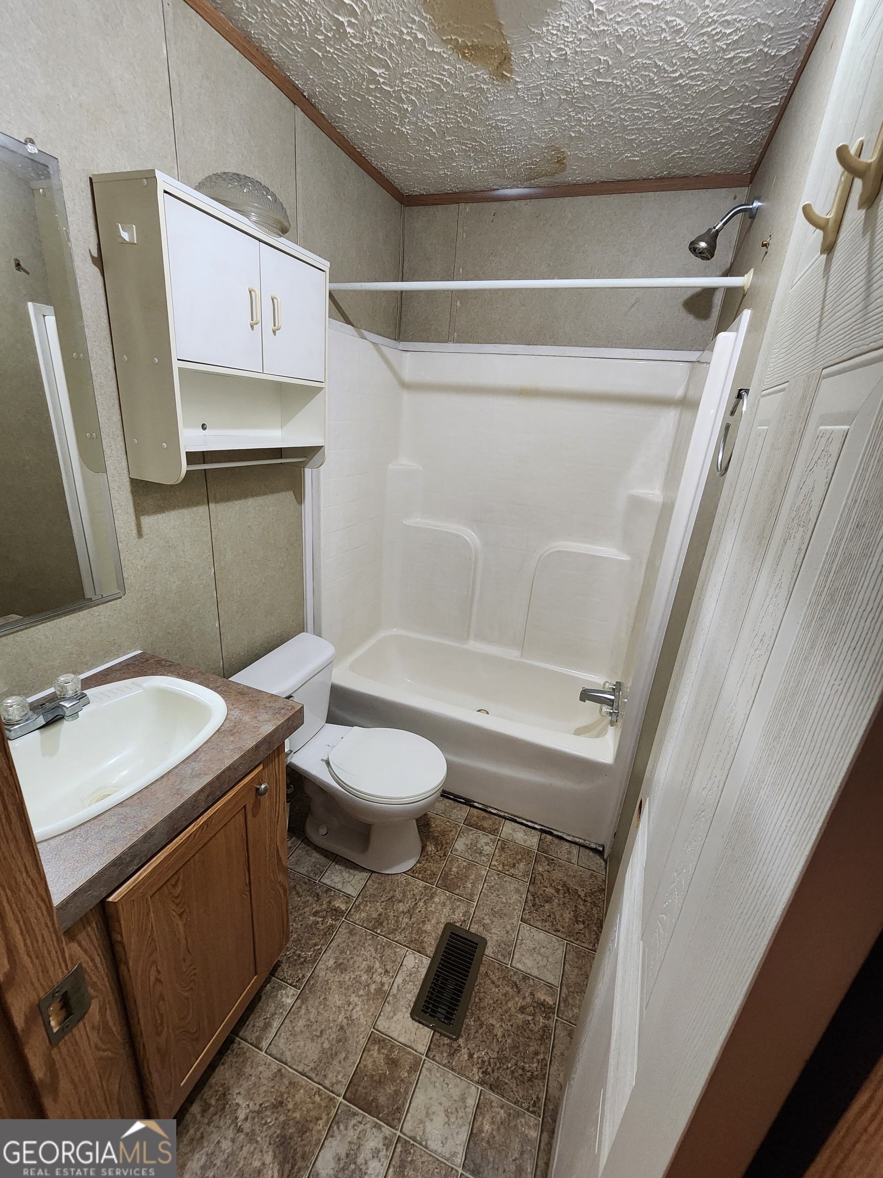 140 Maple Drive Property Photo 17