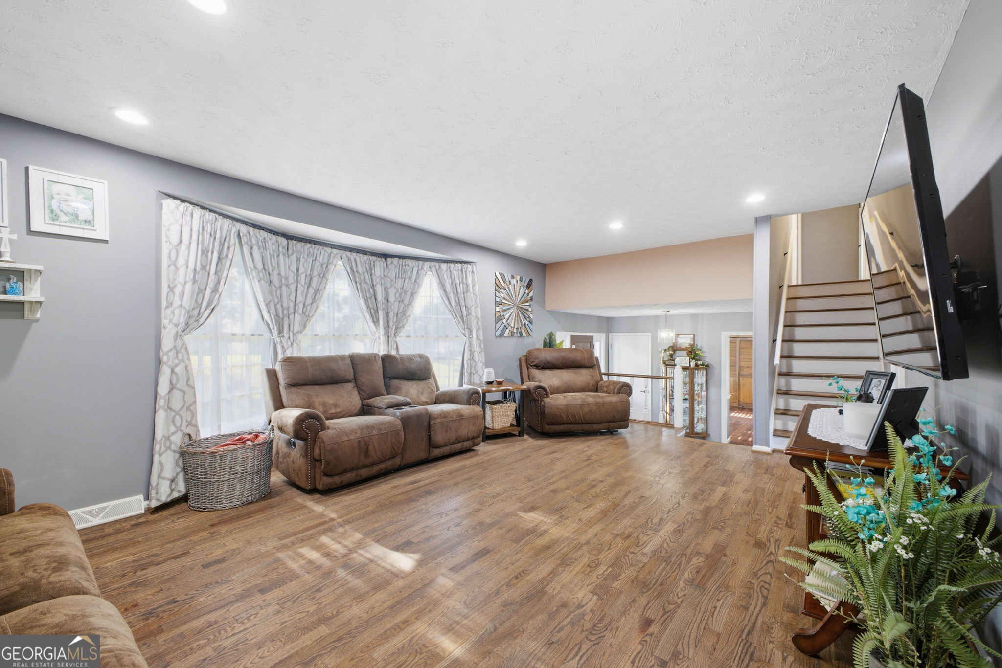 43 Ridgeview Drive Se Property Photo 6