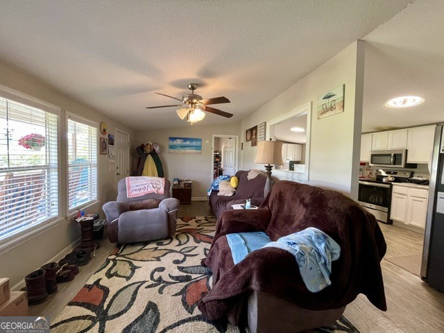 4008 Candy Lane Property Photo 10