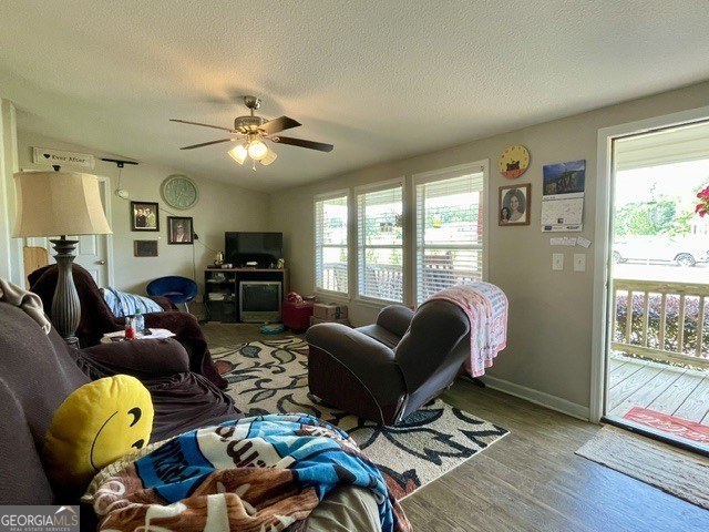 4008 Candy Lane Property Photo 11