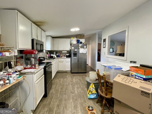 4008 Candy Lane Property Photo 15