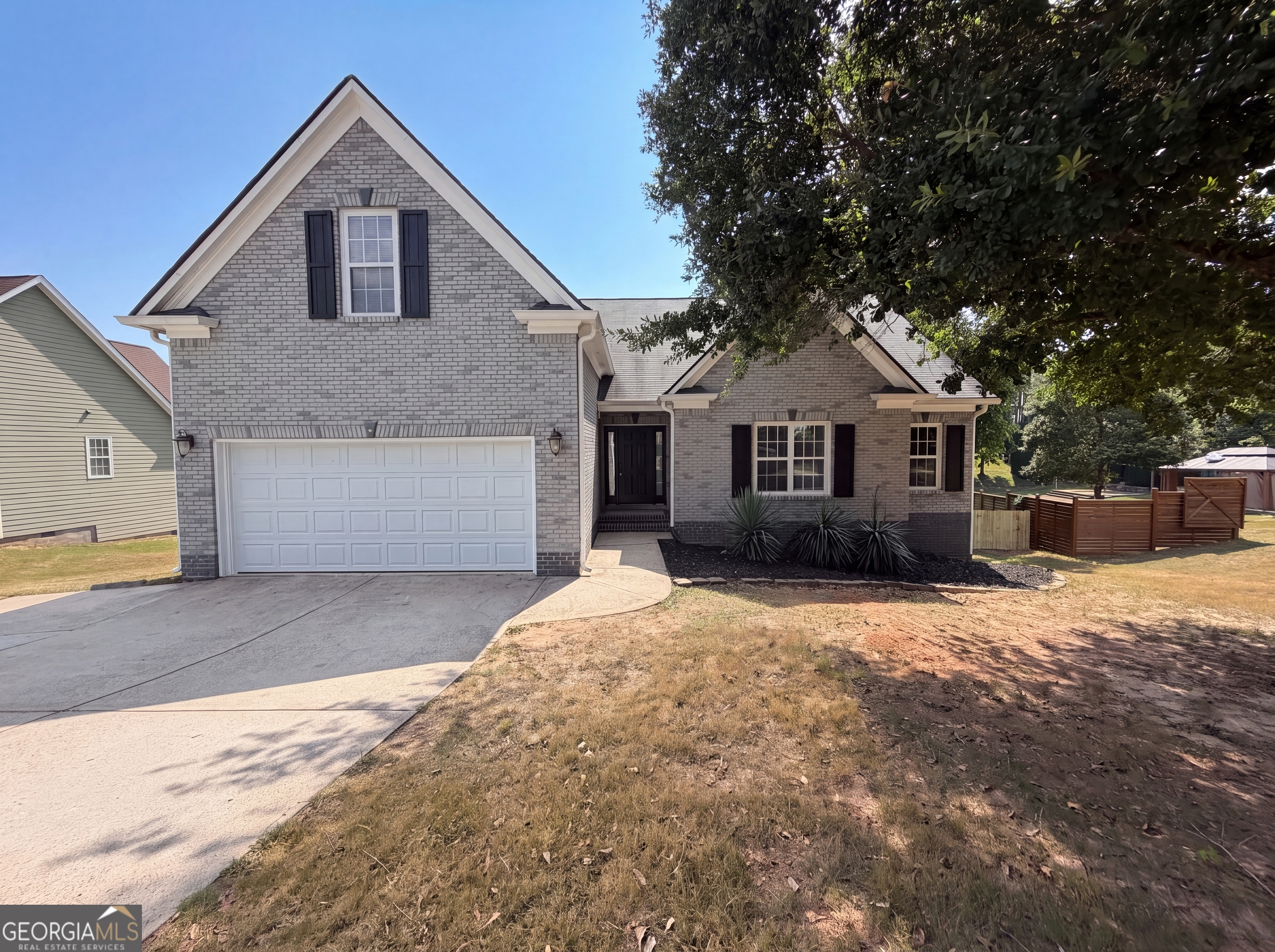 1240 Platinum Drive Property Photo 1