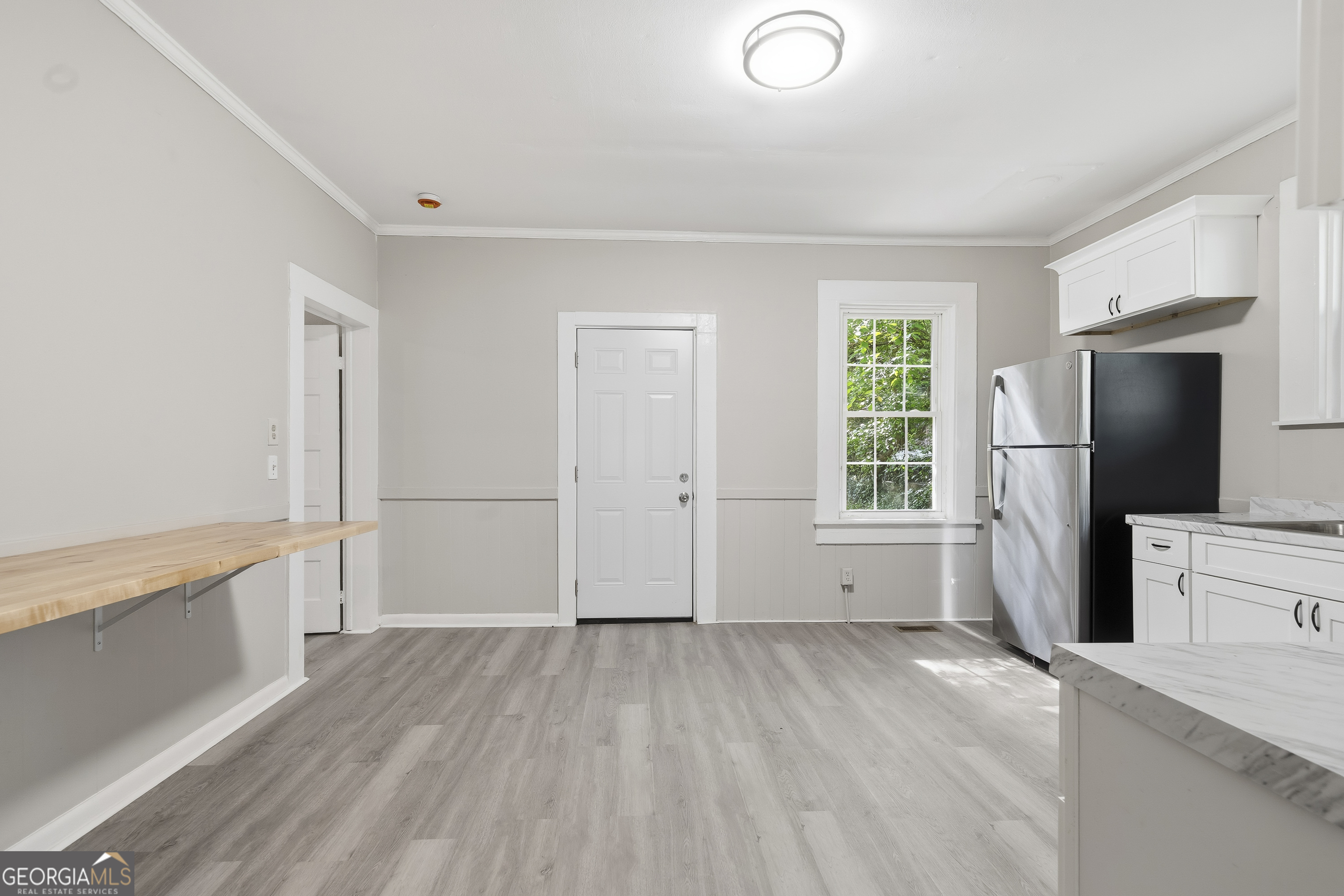 207 N Laurel Avenue Property Photo 12