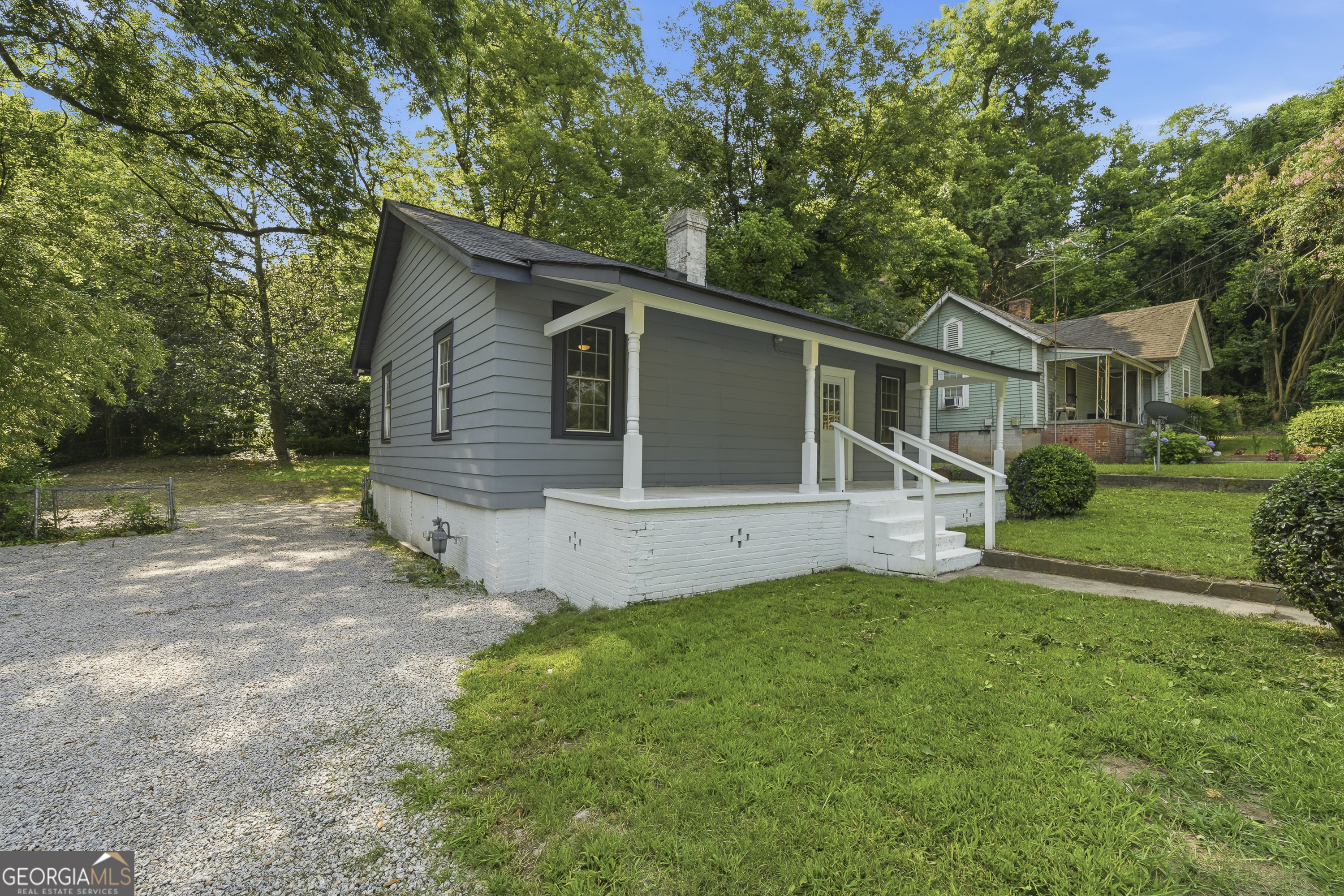 207 N Laurel Avenue Property Photo 23