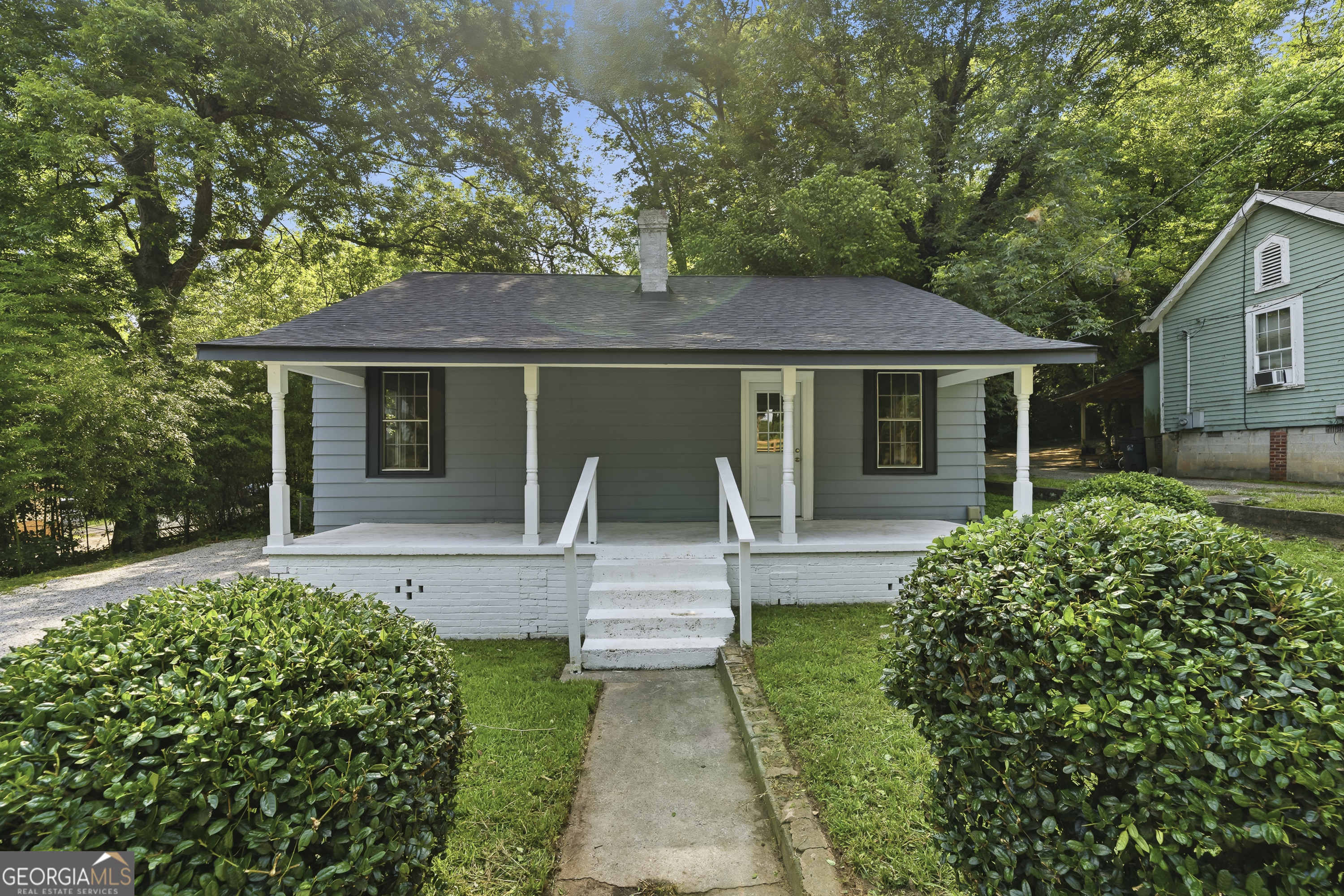 207 N Laurel Avenue Property Photo 24