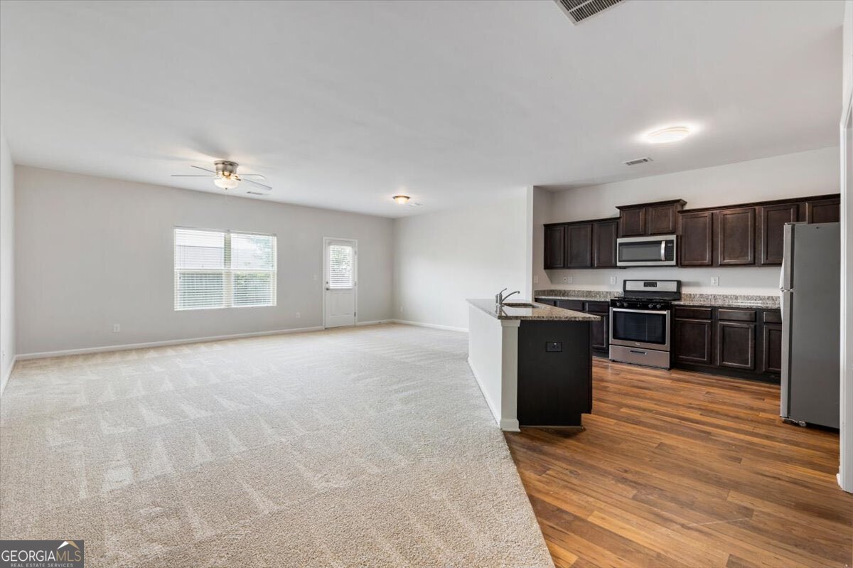 703 Independence Avenue Property Photo 13