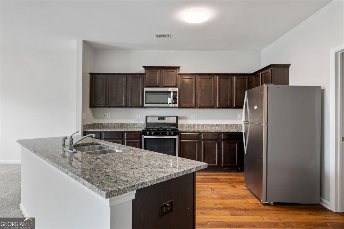 703 Independence Avenue Property Photo 14