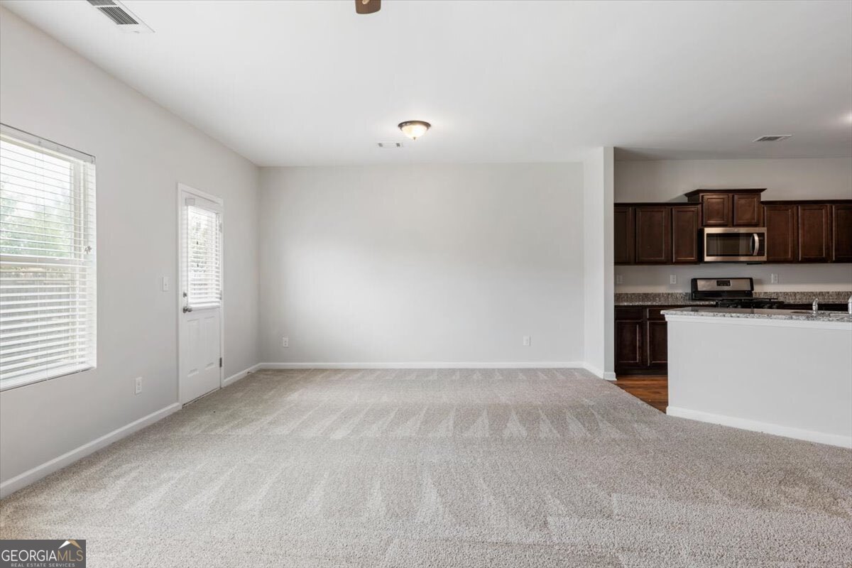 703 Independence Avenue Property Photo 20