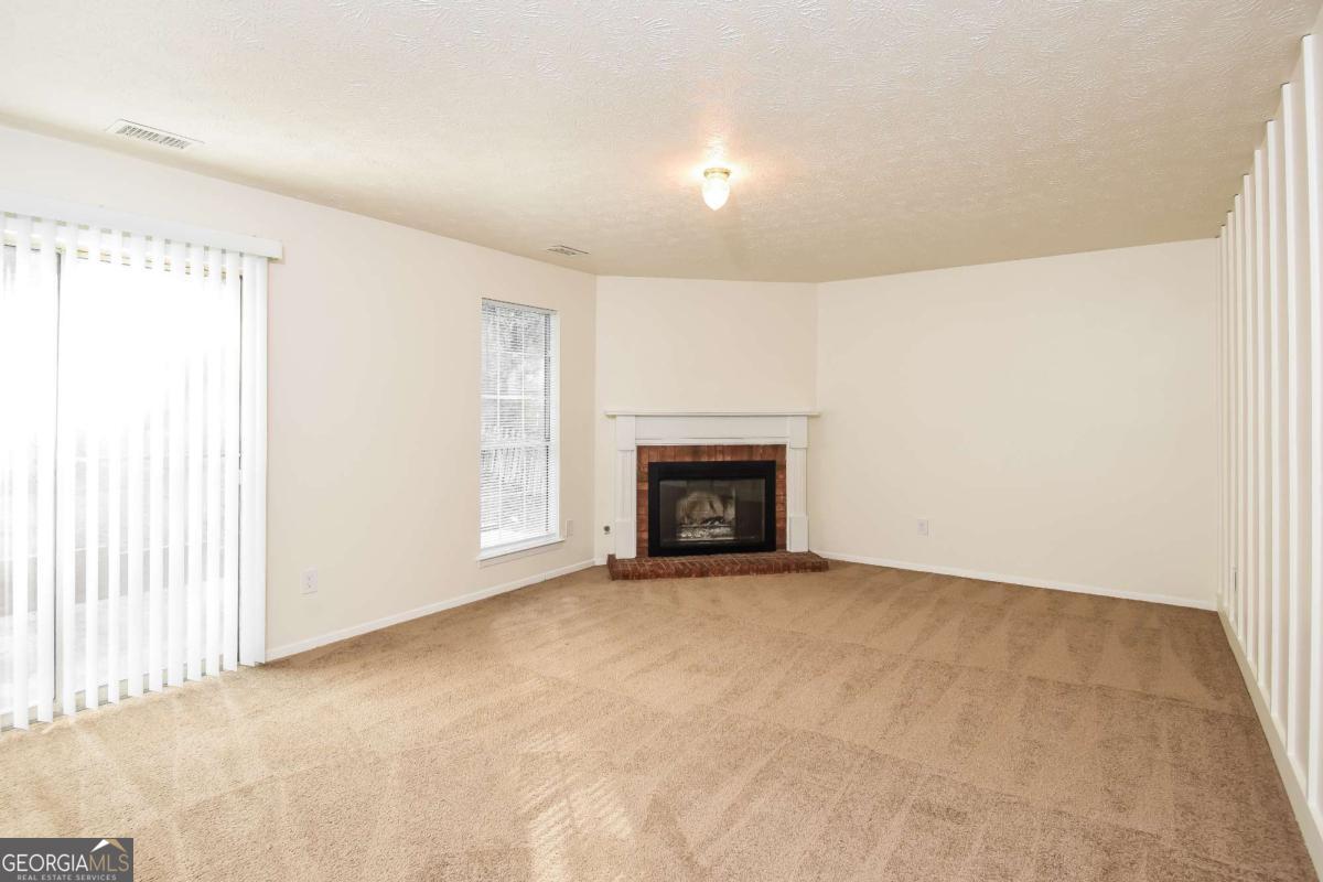 1671 Spindle Court Property Photo 4