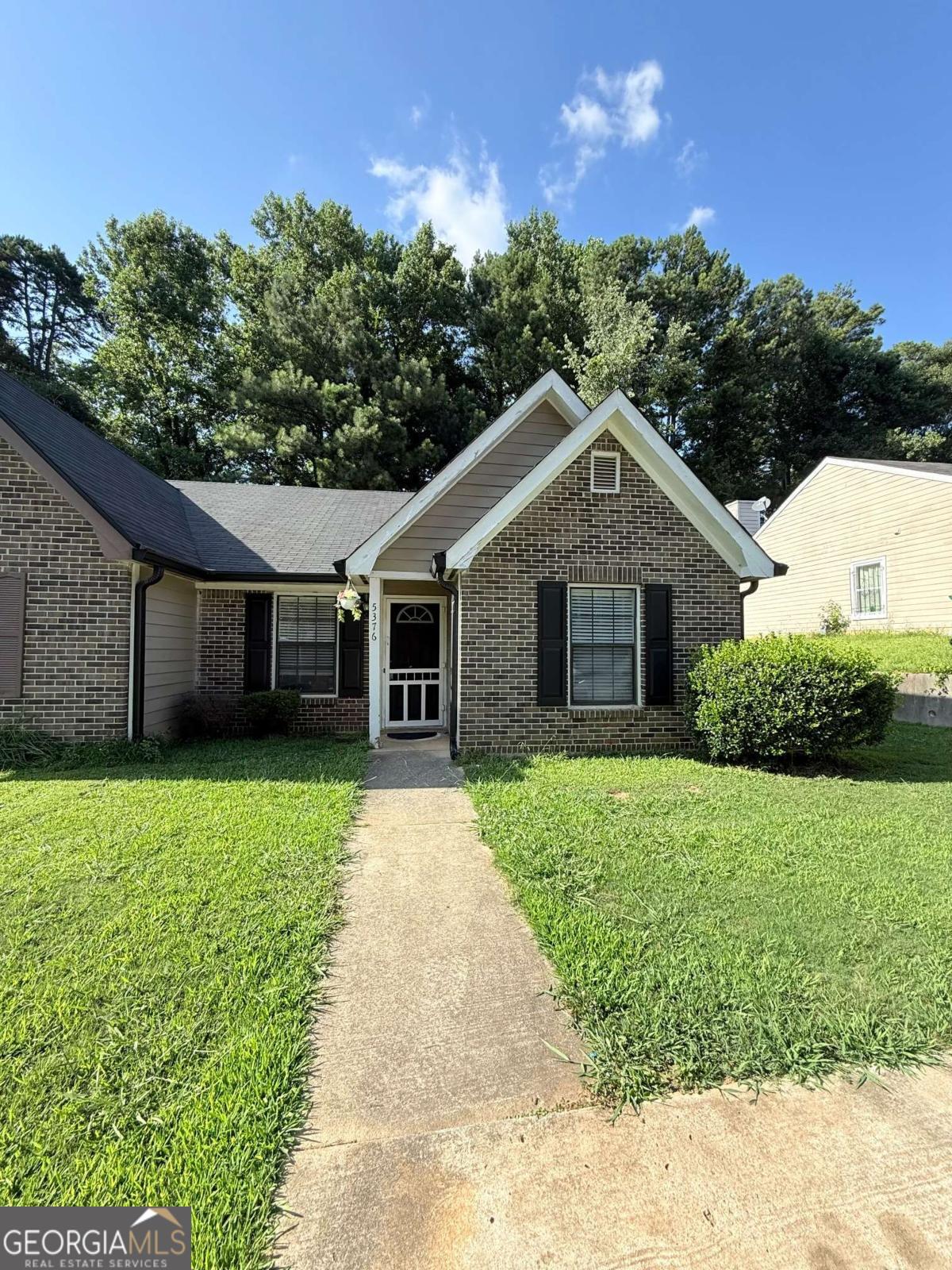 5376 Cherry Wood Drive Property Photo 1