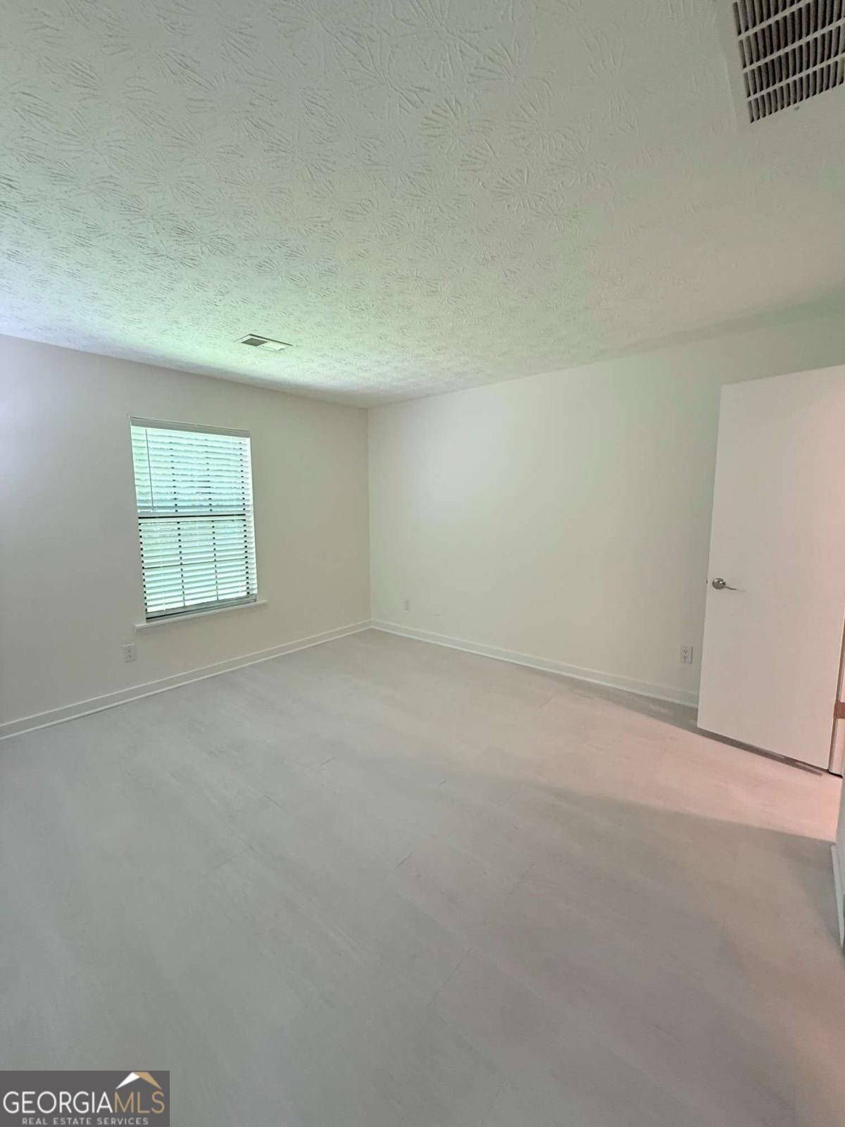 5376 Cherry Wood Drive Property Photo 15