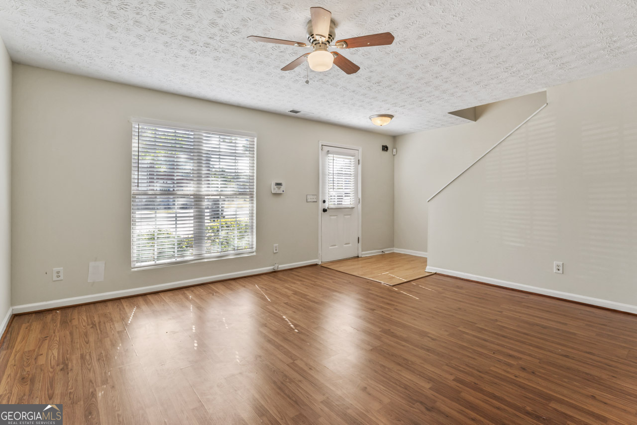 11443 South Grove Drive Property Photo 4