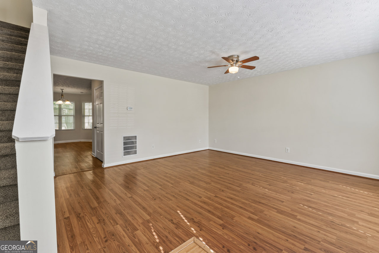 11443 South Grove Drive Property Photo 5