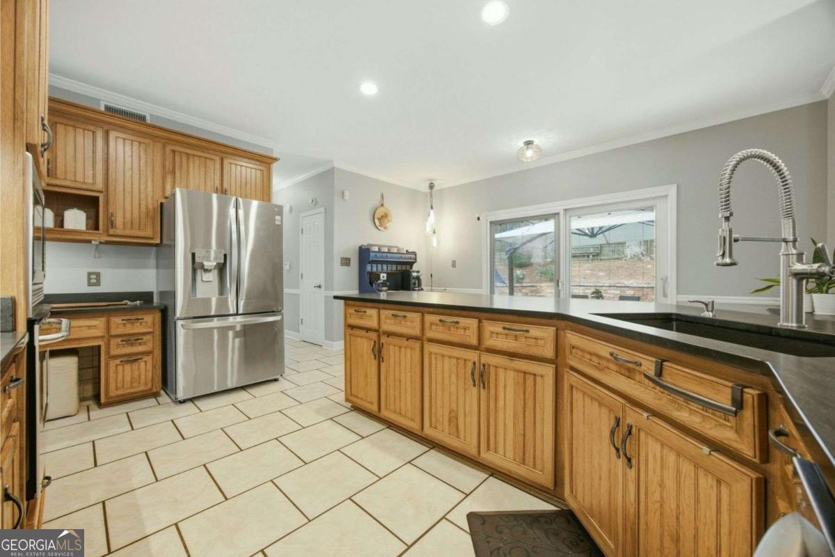 1390 Rivershyre Parkway Property Photo 15