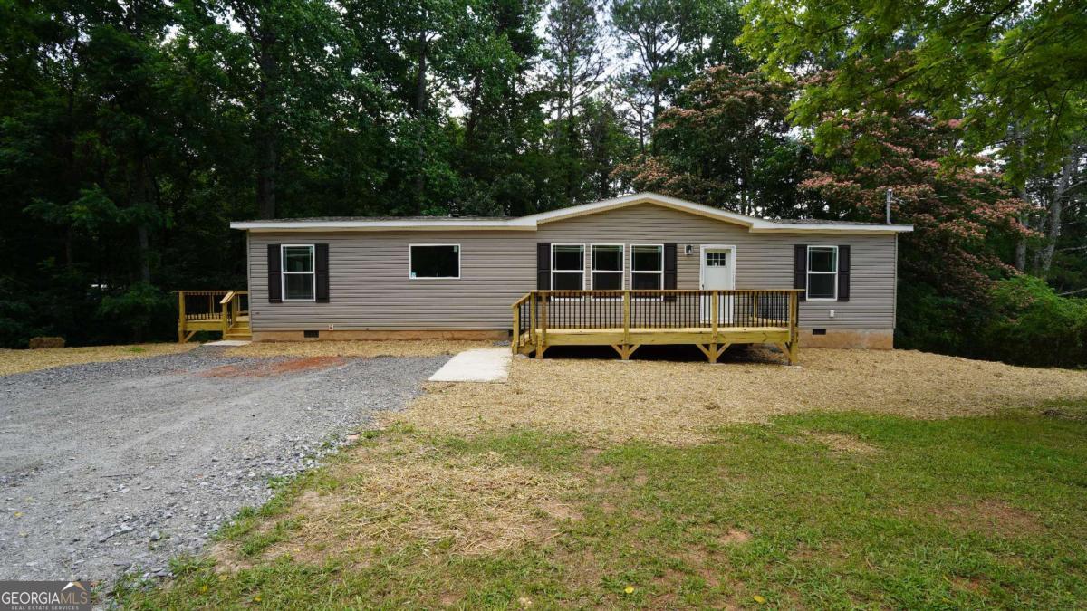 1531 Four Mile Church Road Property Photo 1