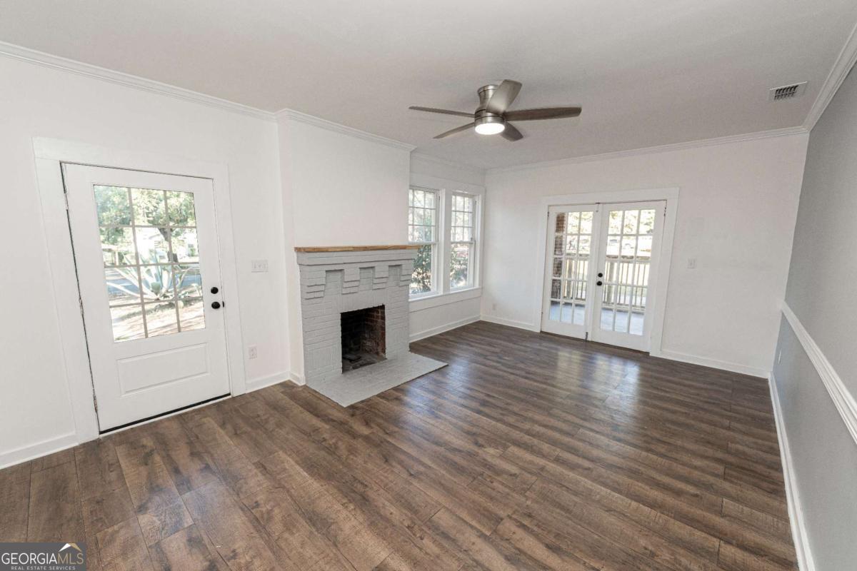 622 Whitney Avenue Property Photo 7