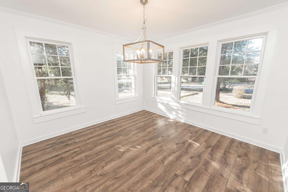 622 Whitney Avenue Property Photo 18
