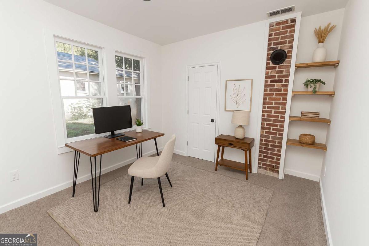 622 Whitney Avenue Property Photo 27