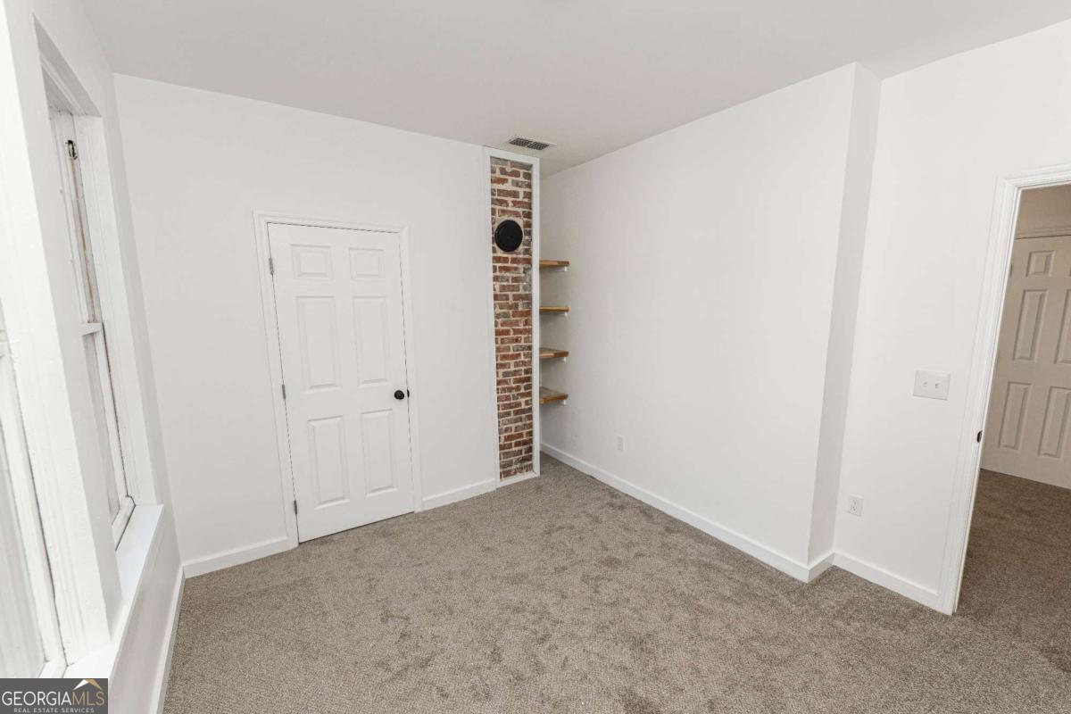622 Whitney Avenue Property Photo 28
