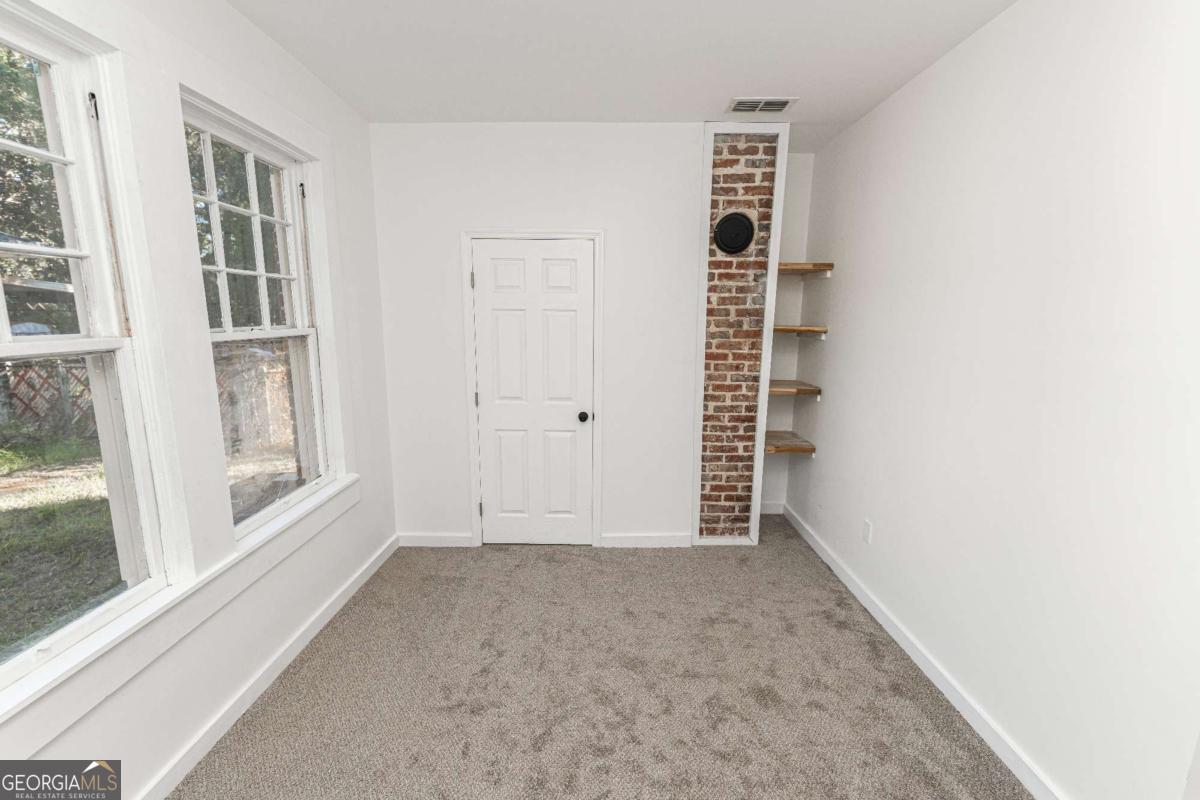 622 Whitney Avenue Property Photo 31