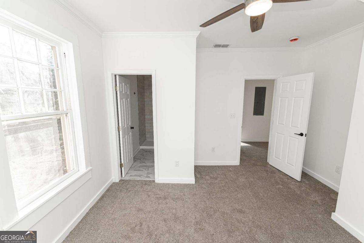 622 Whitney Avenue Property Photo 37