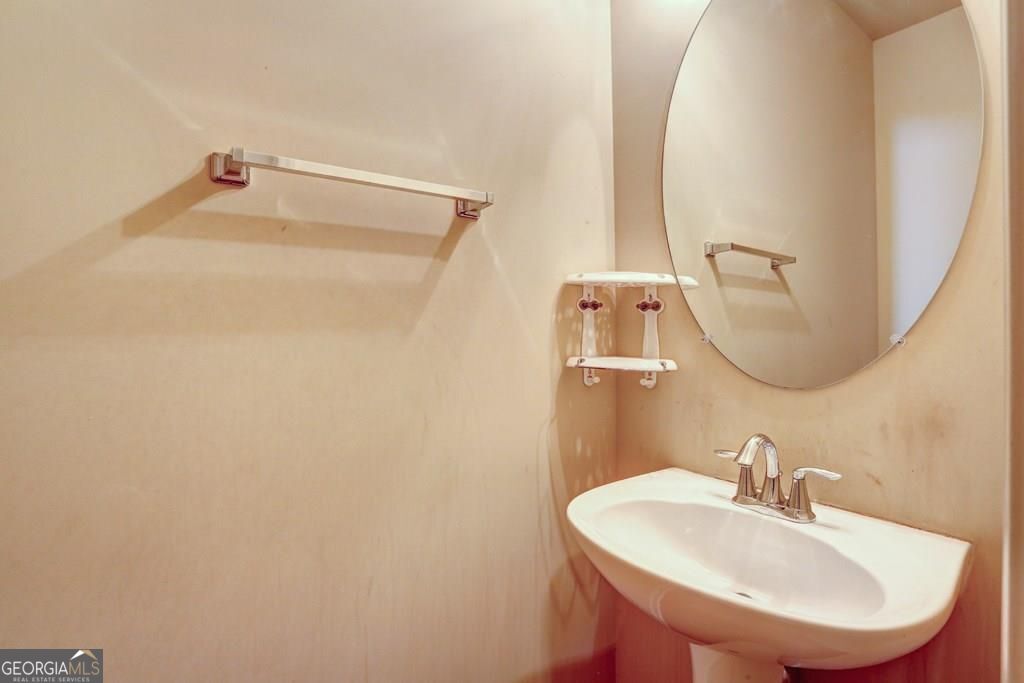 2649 Sardis Chase Court Property Photo 12