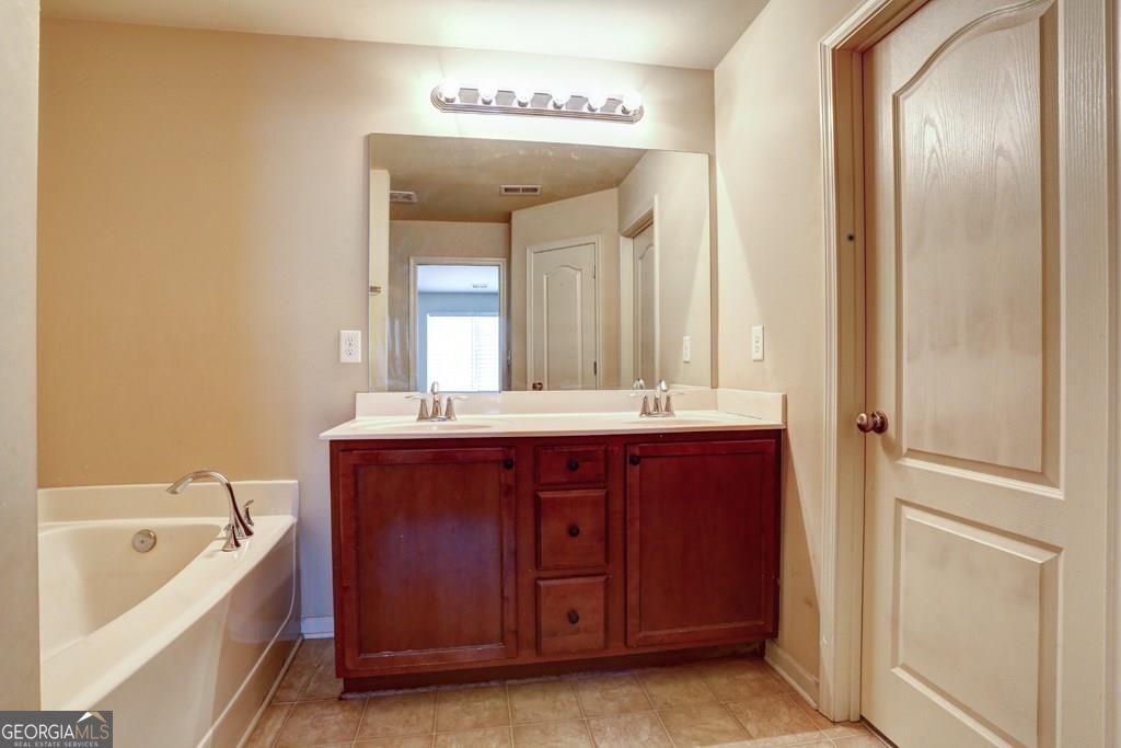 2649 Sardis Chase Court Property Photo 16