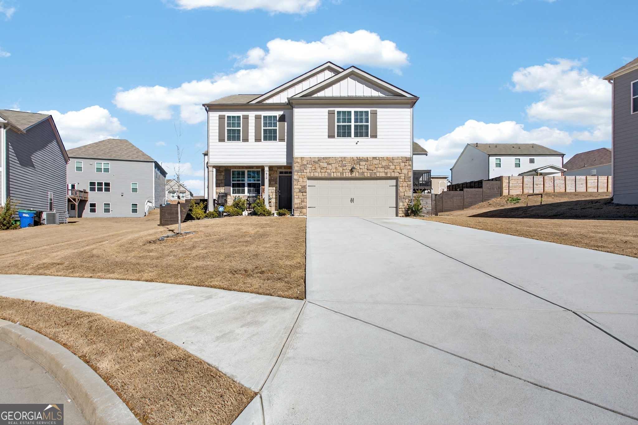 930 Sly Fox Run Property Photo 1