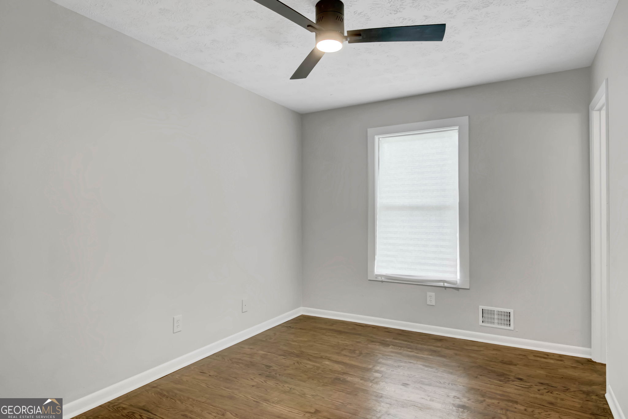 925 Majesty Lane Property Photo 13