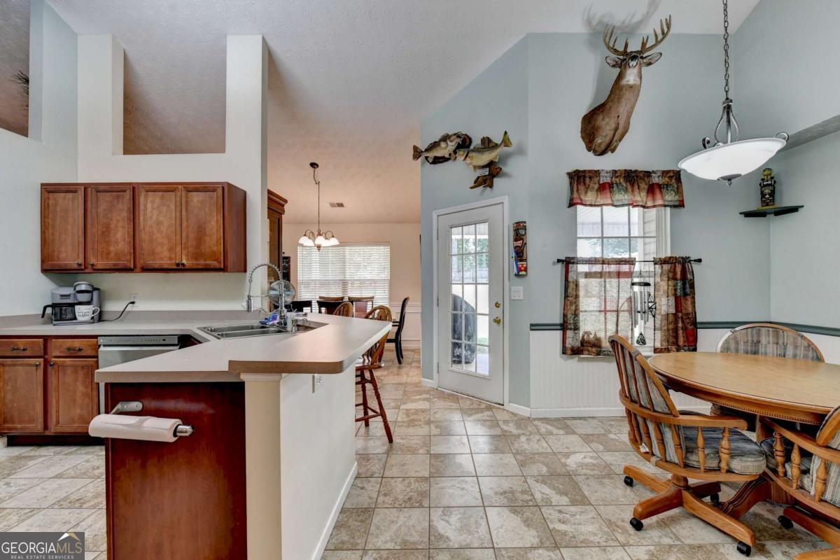 3143 Centurion Drive Property Photo 22