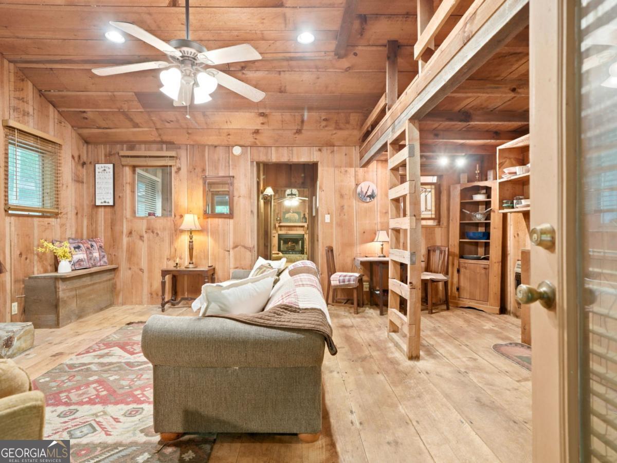 167 Mangums Trail Property Photo 8