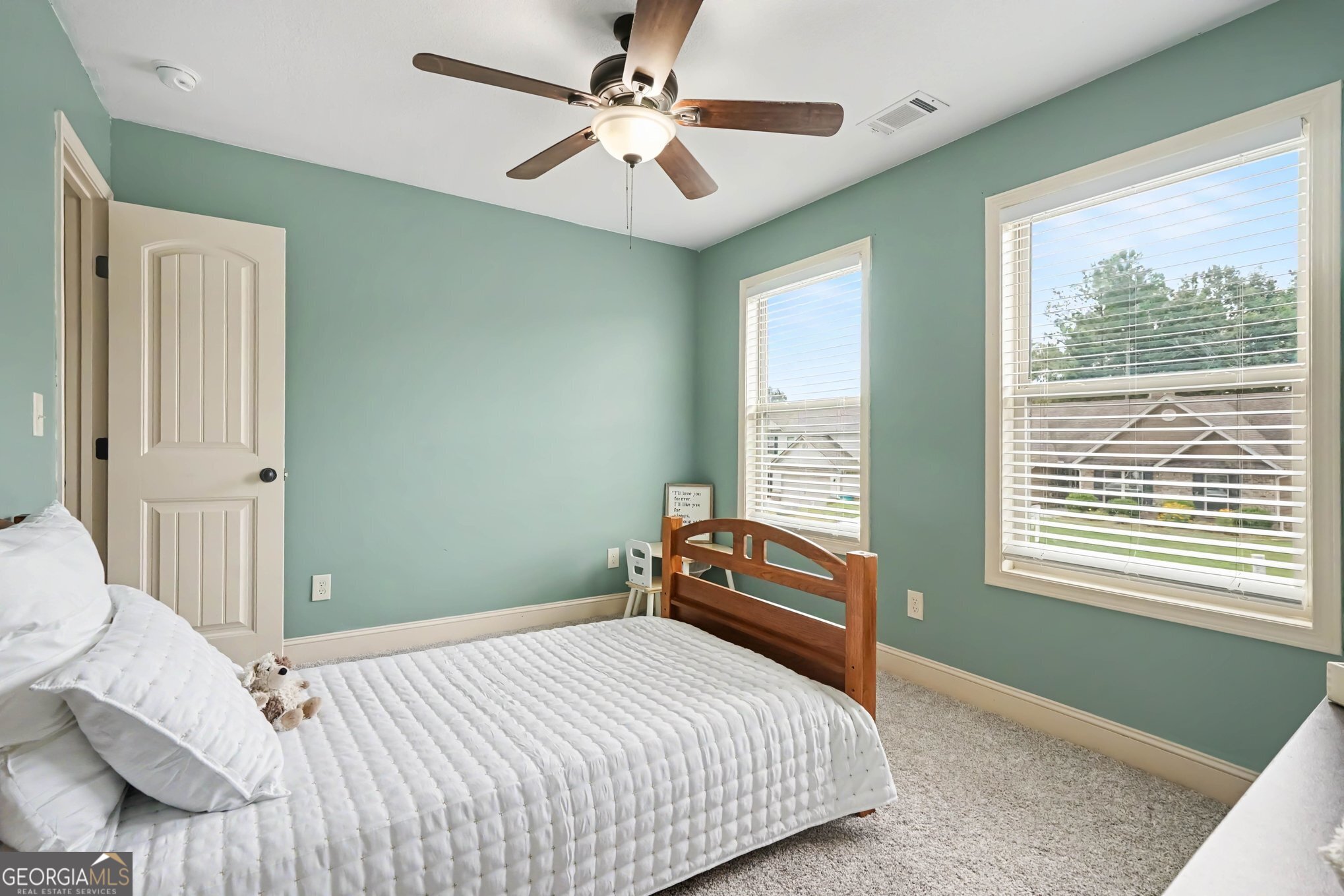 120 Goldshore Way Property Photo 19