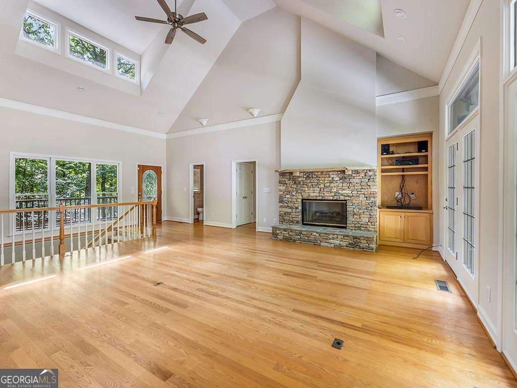 158 Canacaught Place Property Photo 5