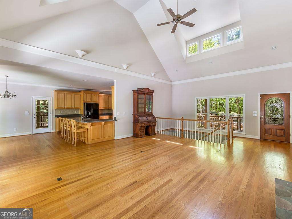 158 Canacaught Place Property Photo 6