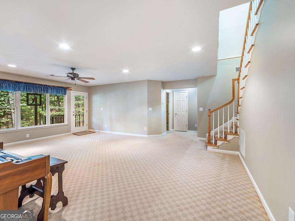 158 Canacaught Place Property Photo 28