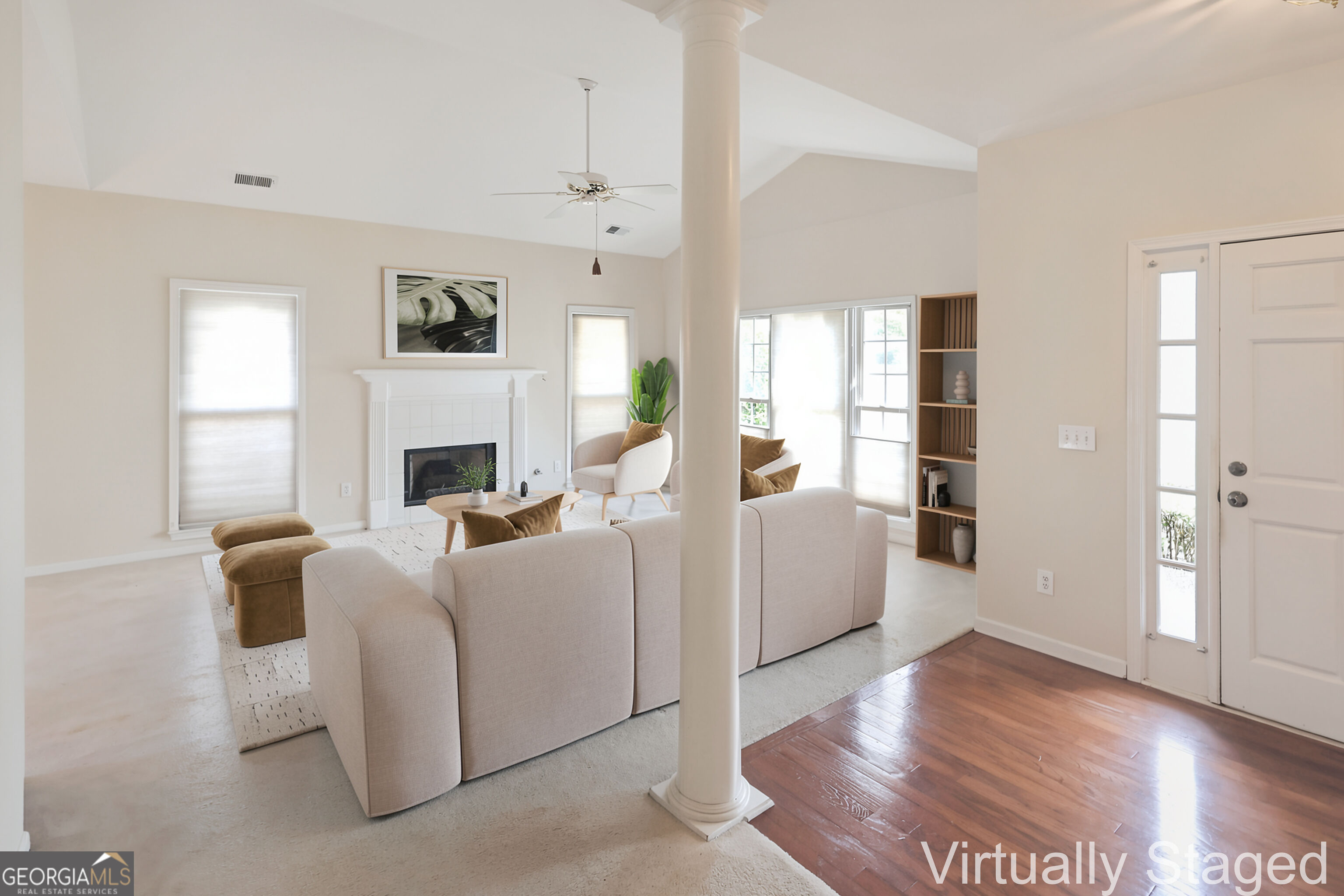 2813 Colleton Drive Property Photo 3