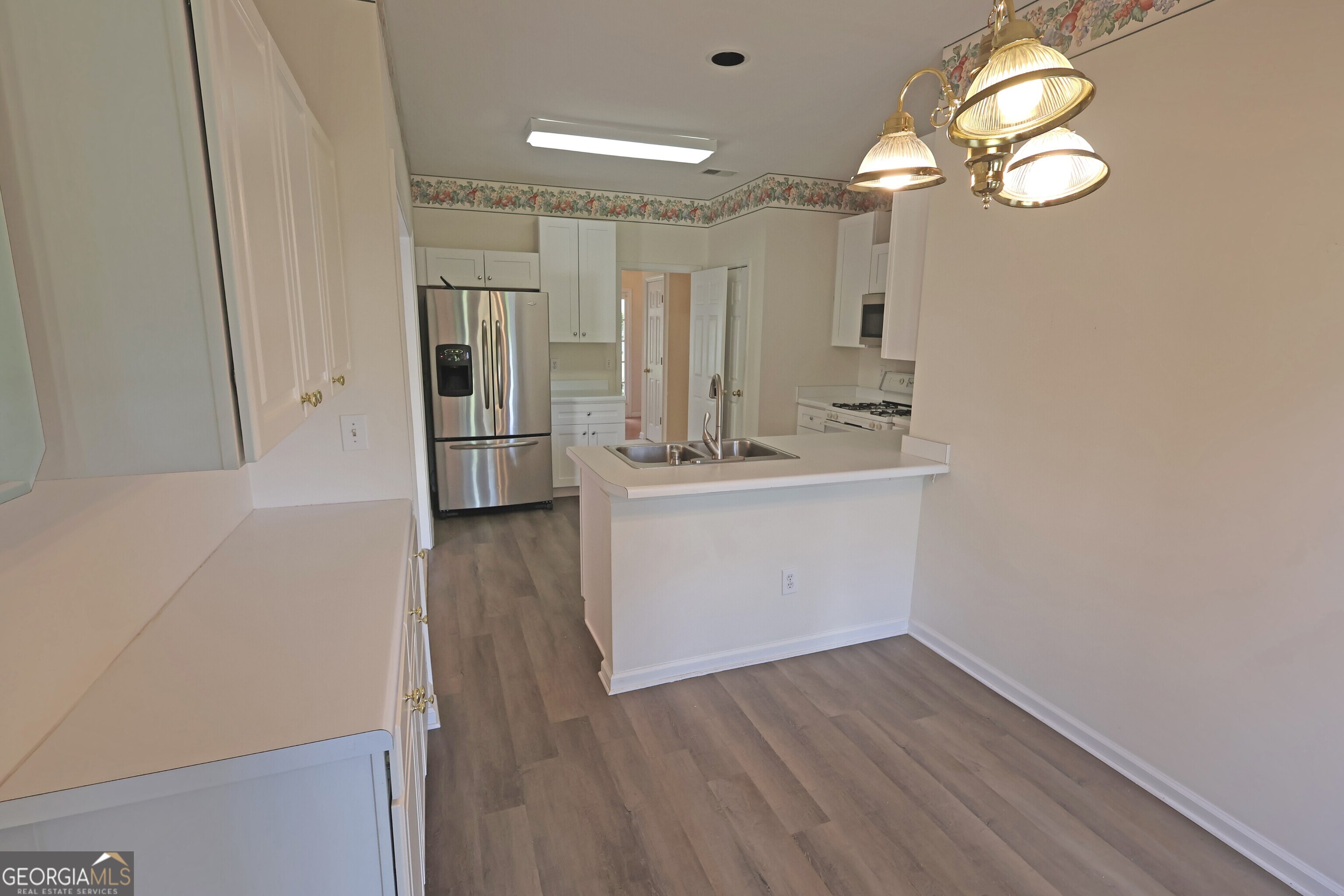 2813 Colleton Drive Property Photo 10