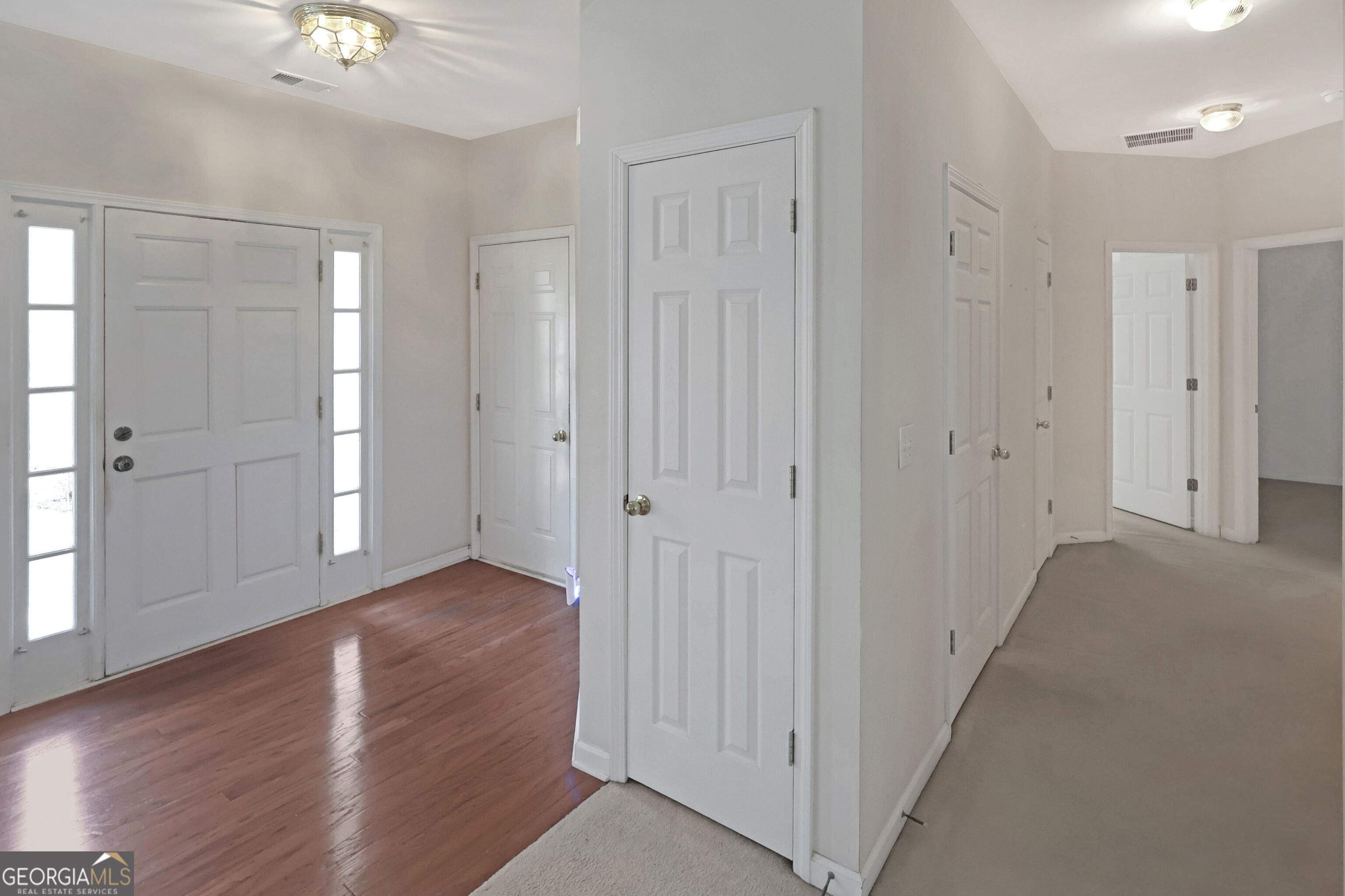 2813 Colleton Drive Property Photo 12