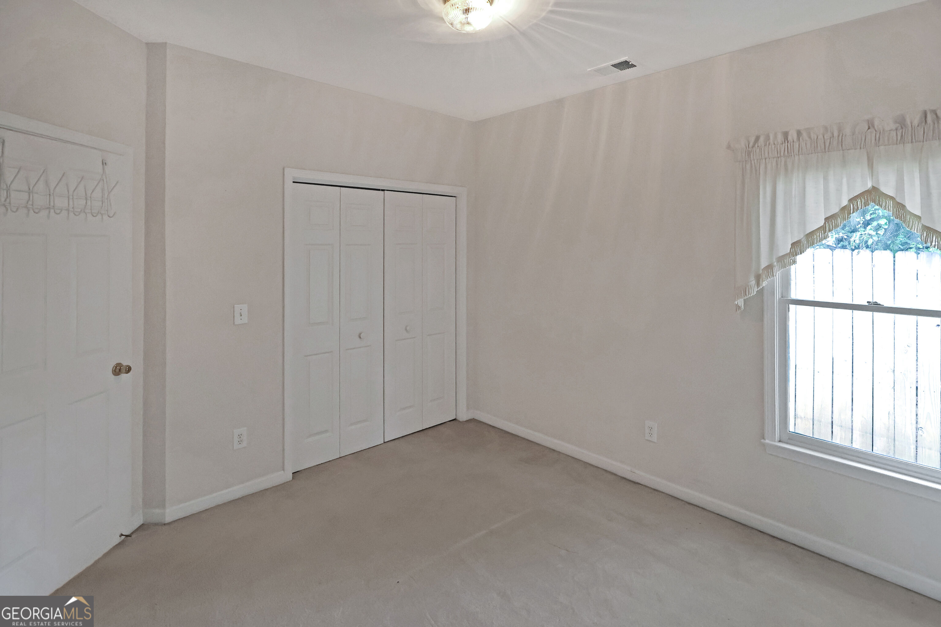 2813 Colleton Drive Property Photo 20