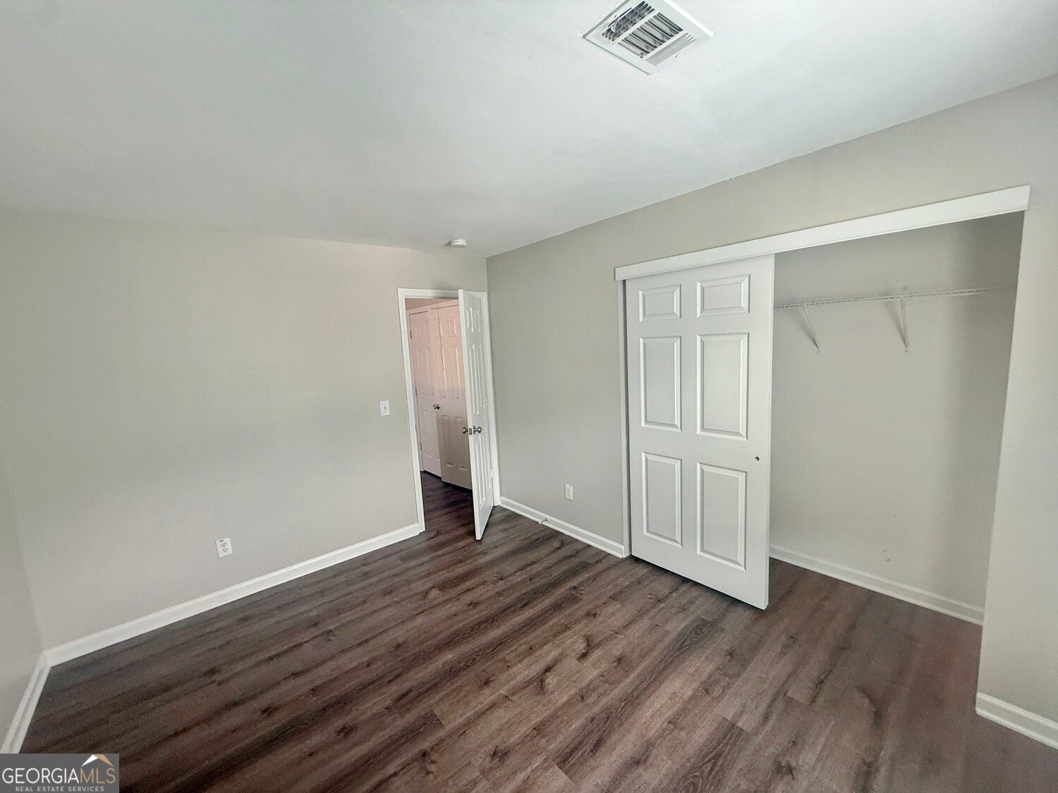 2734 Jordan Lane Property Photo 31
